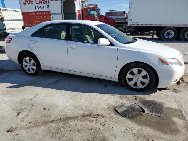 Photo 3 VIN: 4T1BE46K38U775967 - TOYOTA CAMRY 