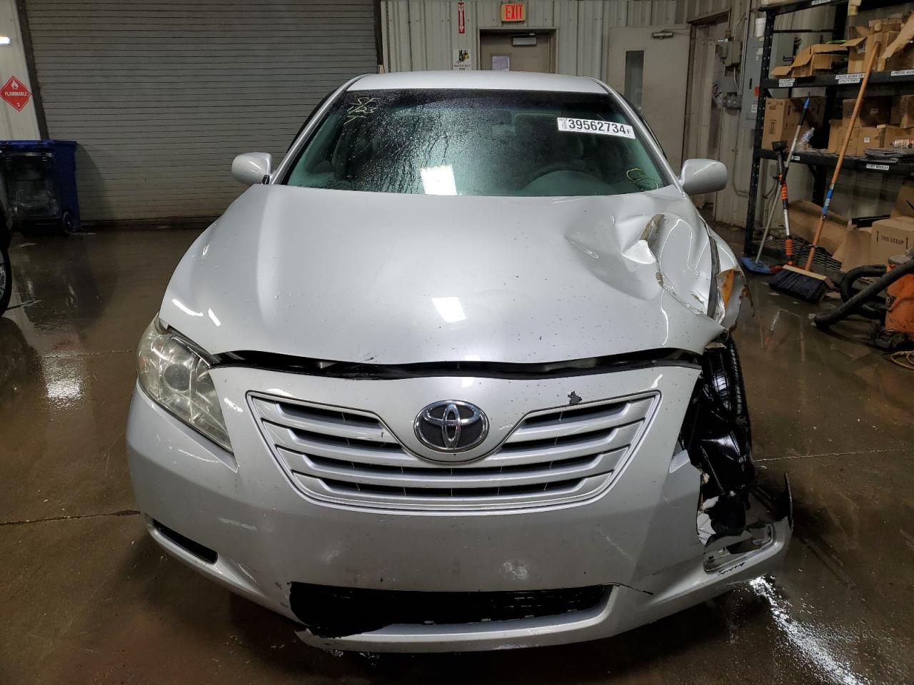 Photo 4 VIN: 4T1BE46K39U289225 - TOYOTA CAMRY 