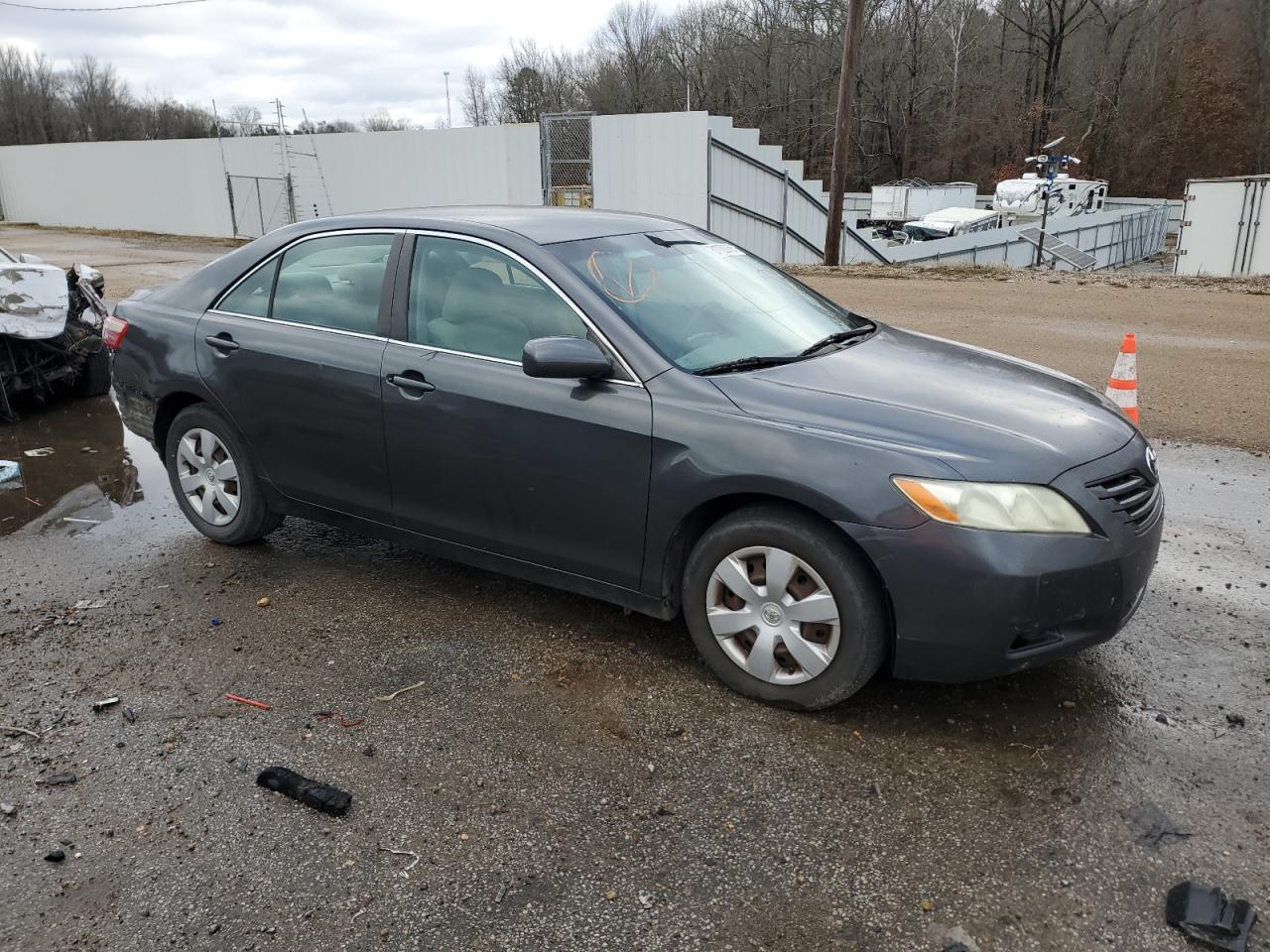 Photo 3 VIN: 4T1BE46K39U304662 - TOYOTA CAMRY 