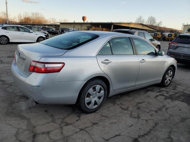 Photo 2 VIN: 4T1BE46K39U305892 - TOYOTA CAMRY BASE 