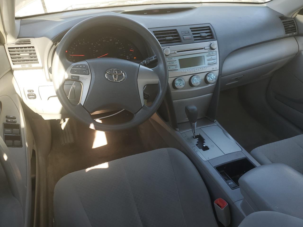 Photo 7 VIN: 4T1BE46K39U339685 - TOYOTA CAMRY 