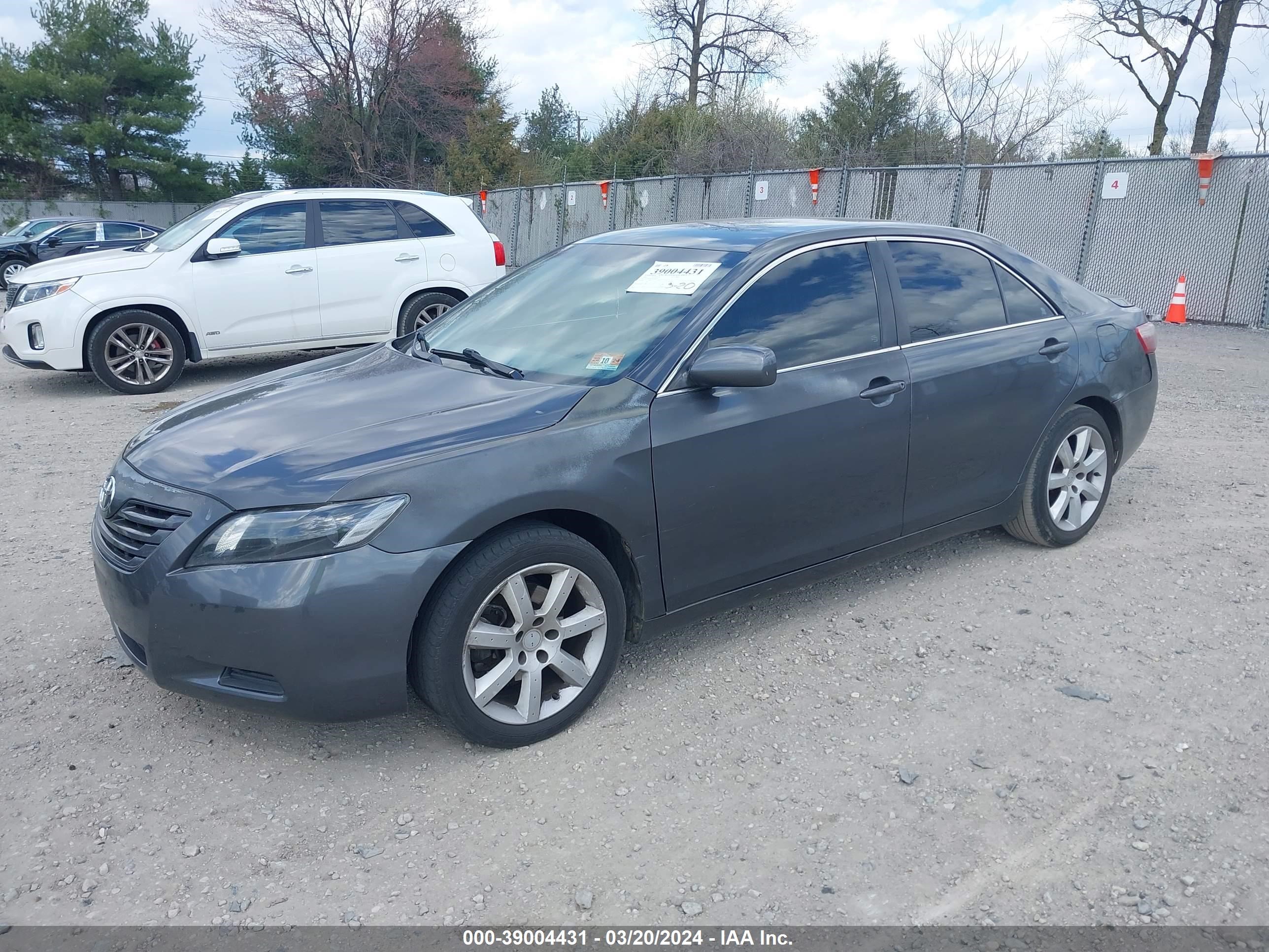 Photo 1 VIN: 4T1BE46K39U390331 - TOYOTA CAMRY 