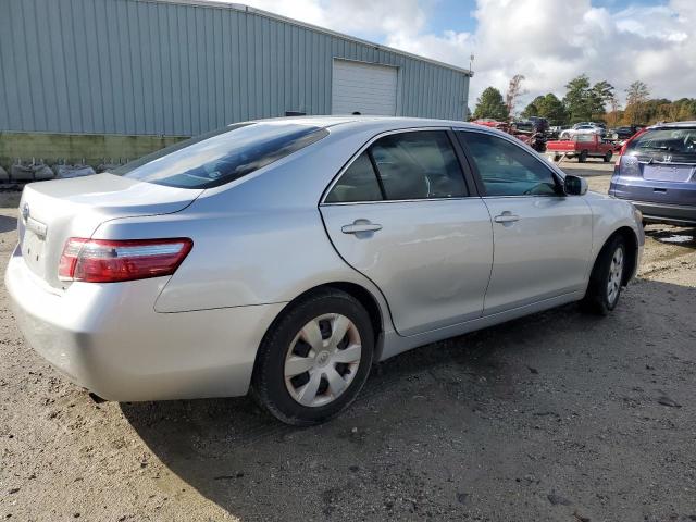 Photo 2 VIN: 4T1BE46K39U413980 - TOYOTA CAMRY BASE 