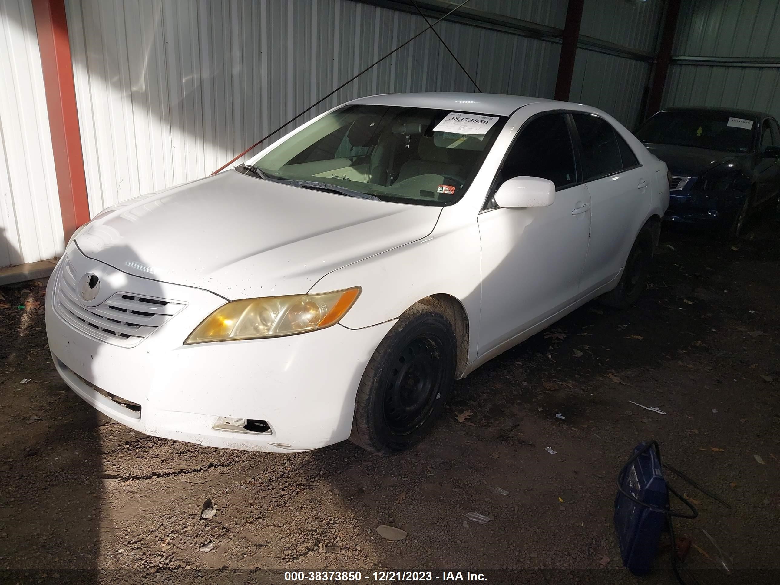 Photo 1 VIN: 4T1BE46K39U843671 - TOYOTA CAMRY 