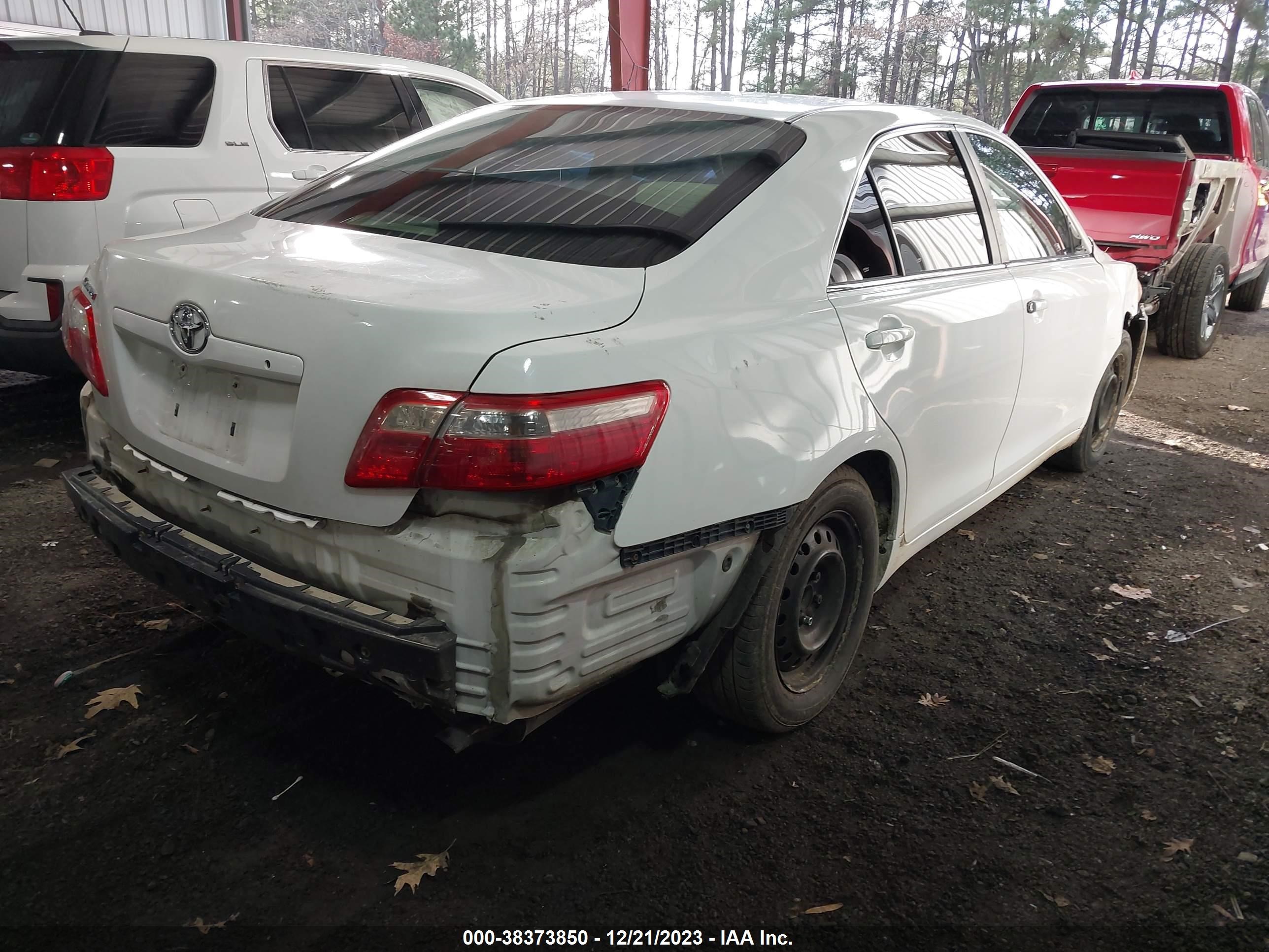 Photo 3 VIN: 4T1BE46K39U843671 - TOYOTA CAMRY 