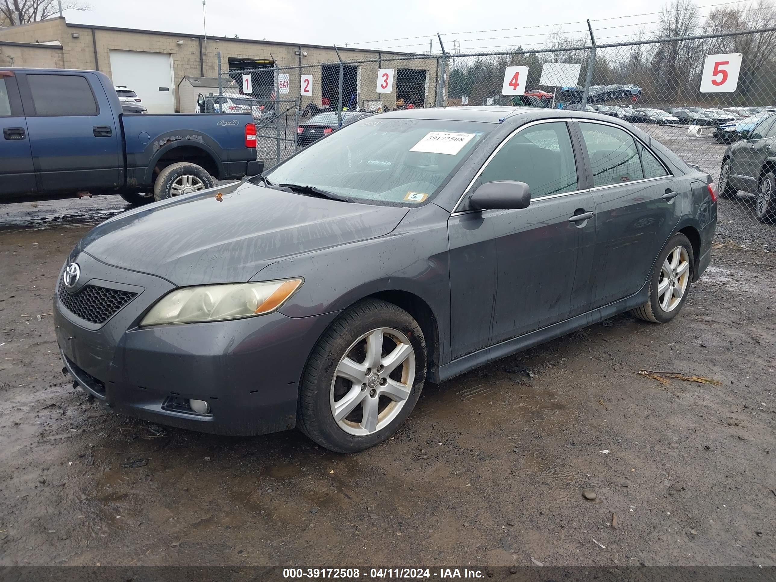 Photo 1 VIN: 4T1BE46K47U008322 - TOYOTA CAMRY 