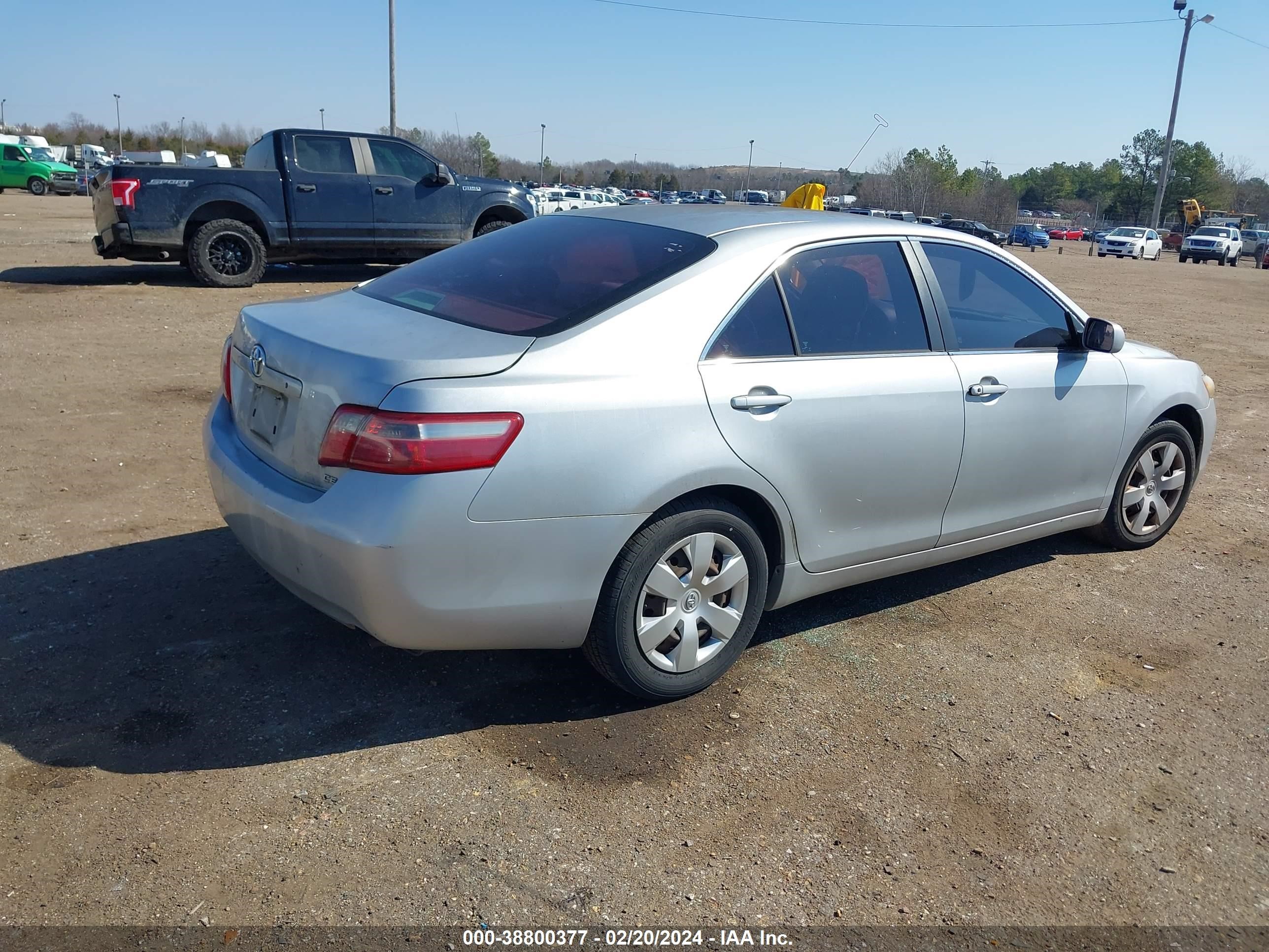 Photo 3 VIN: 4T1BE46K47U144224 - TOYOTA CAMRY 