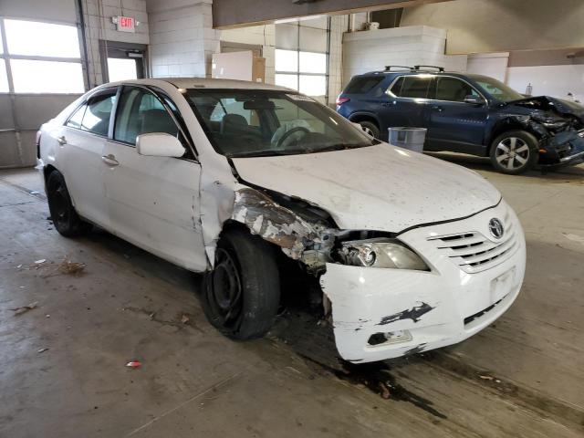 Photo 3 VIN: 4T1BE46K47U507802 - TOYOTA CAMRY 