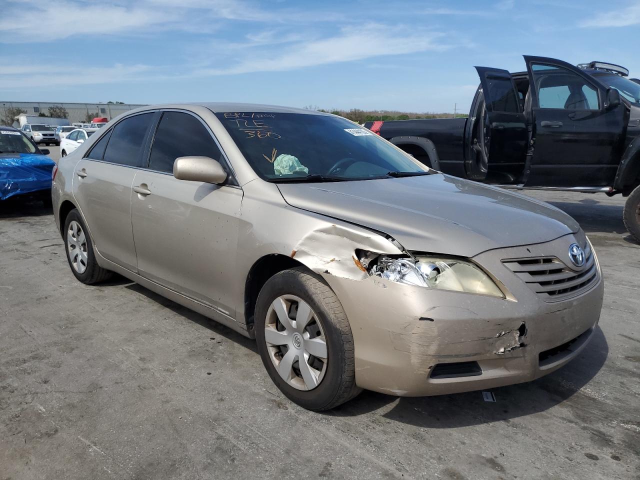 Photo 3 VIN: 4T1BE46K47U522977 - TOYOTA CAMRY 