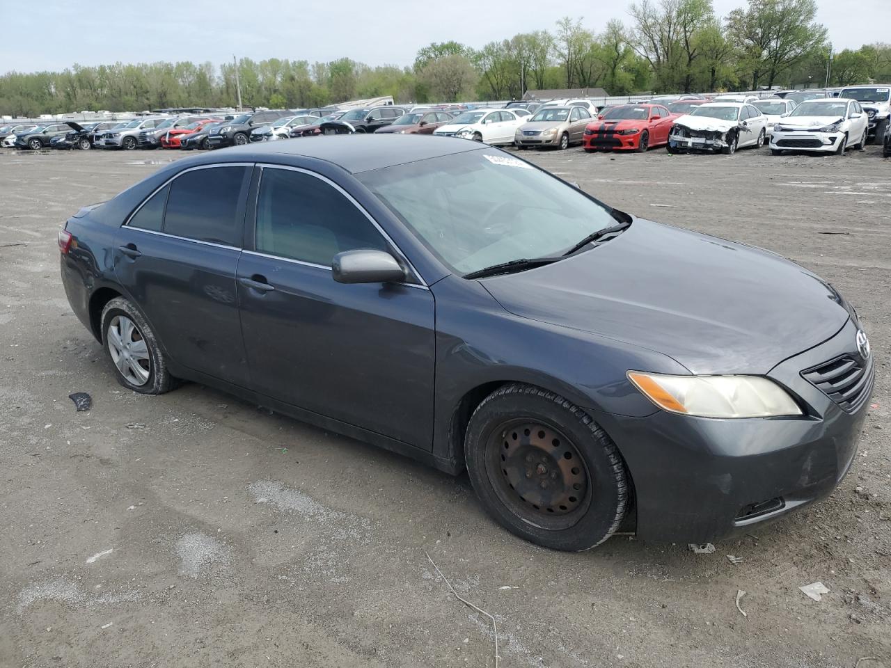 Photo 3 VIN: 4T1BE46K47U567983 - TOYOTA CAMRY 