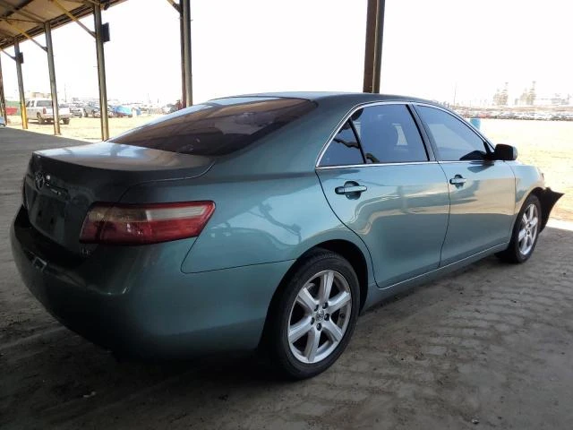 Photo 2 VIN: 4T1BE46K47U605941 - TOYOTA CAMRY CE 