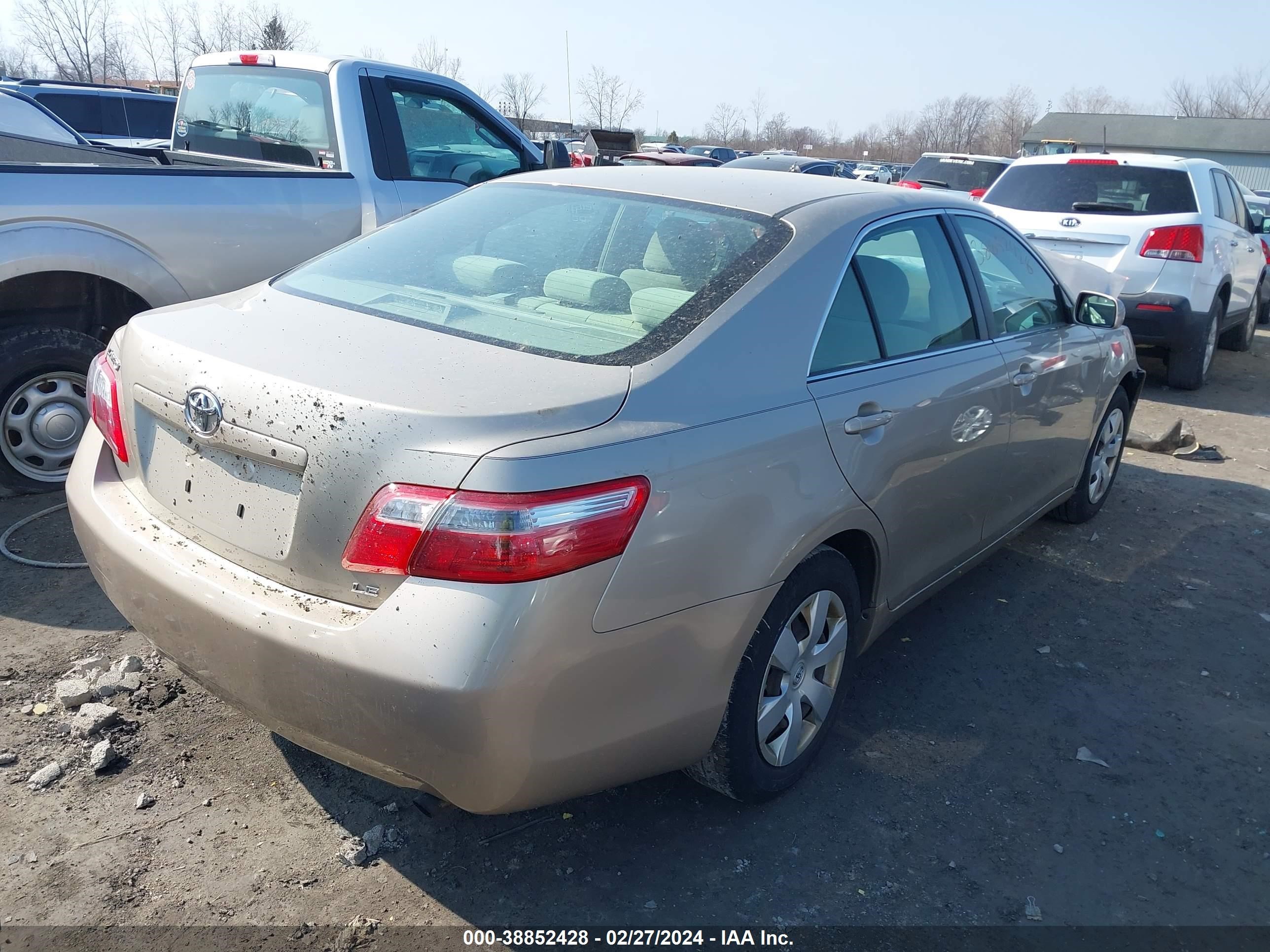 Photo 3 VIN: 4T1BE46K47U619905 - TOYOTA CAMRY 