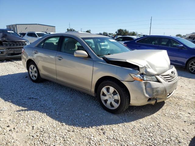 Photo 3 VIN: 4T1BE46K48U205928 - TOYOTA CAMRY CE 