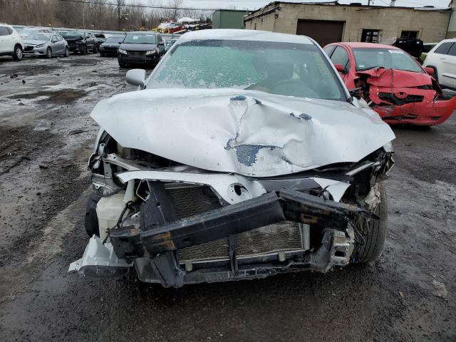 Photo 4 VIN: 4T1BE46K49U327674 - TOYOTA CAMRY 