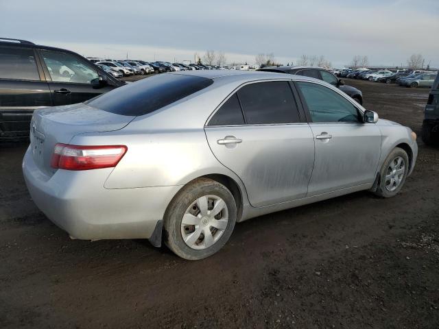 Photo 2 VIN: 4T1BE46K49U400705 - TOYOTA CAMRY 