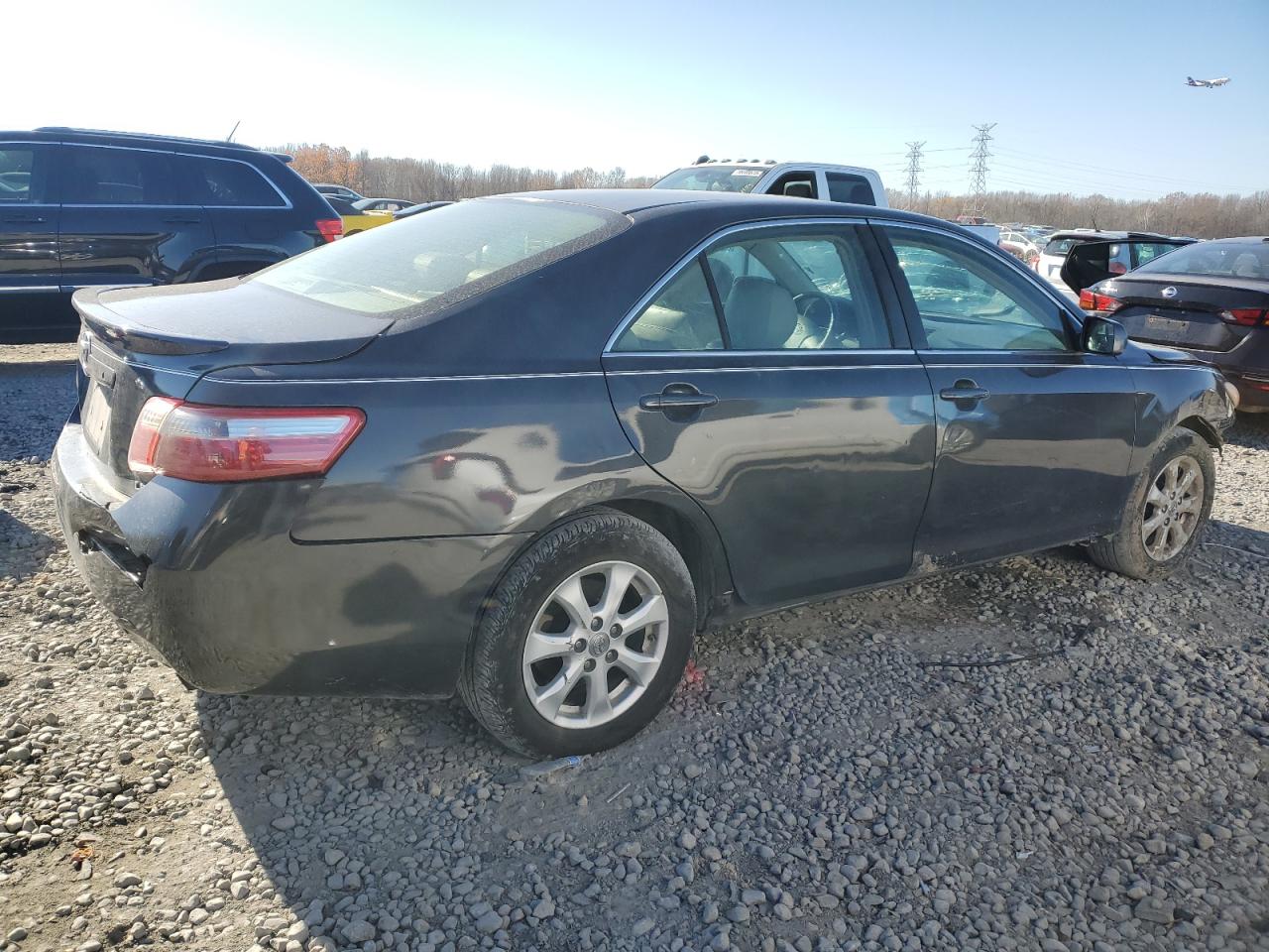 Photo 2 VIN: 4T1BE46K49U797221 - TOYOTA CAMRY 