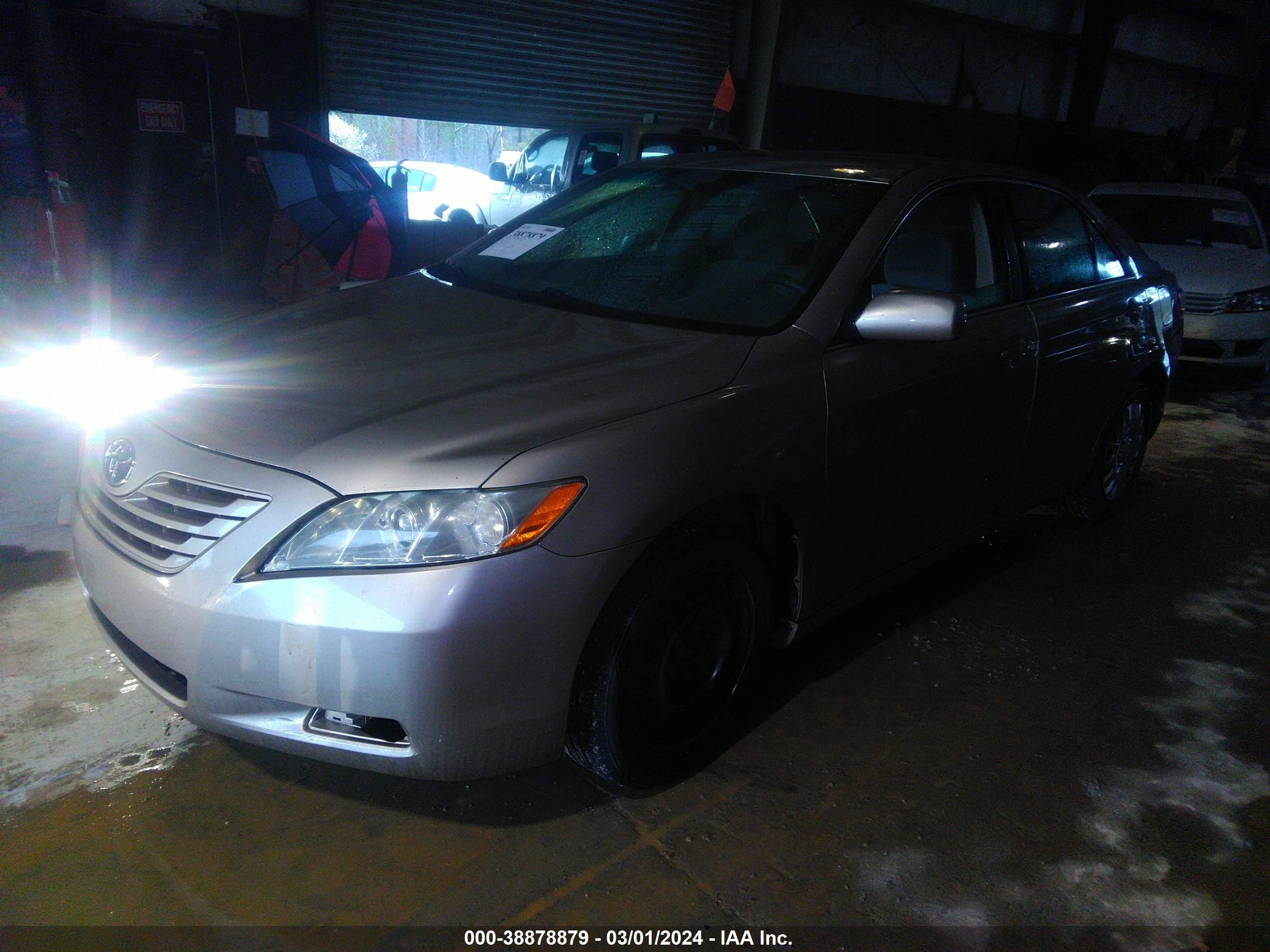 Photo 1 VIN: 4T1BE46K49U838219 - TOYOTA CAMRY 