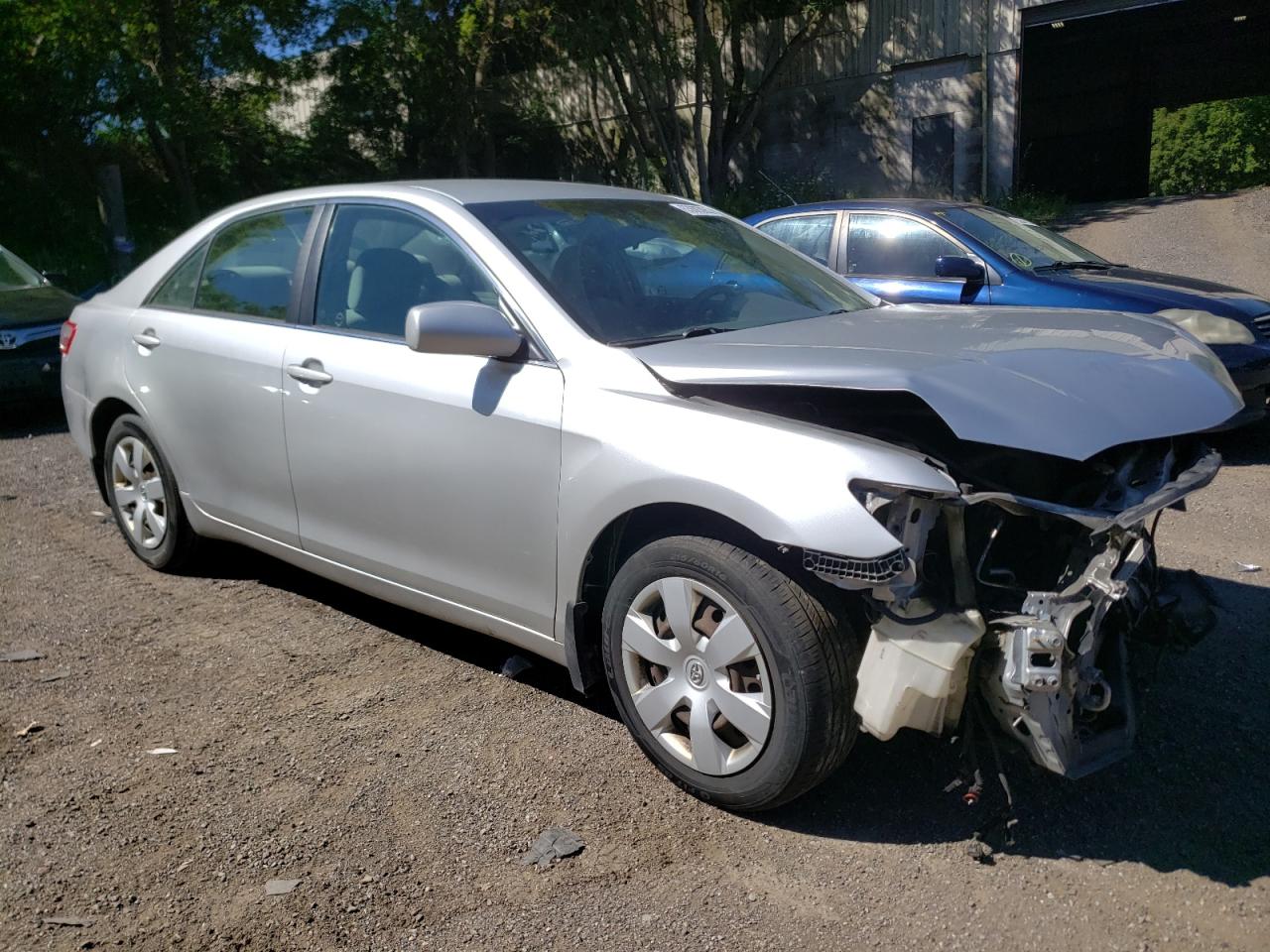 Photo 3 VIN: 4T1BE46K49U890286 - TOYOTA CAMRY 