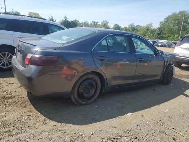 Photo 2 VIN: 4T1BE46K49U910715 - TOYOTA CAMRY BASE 