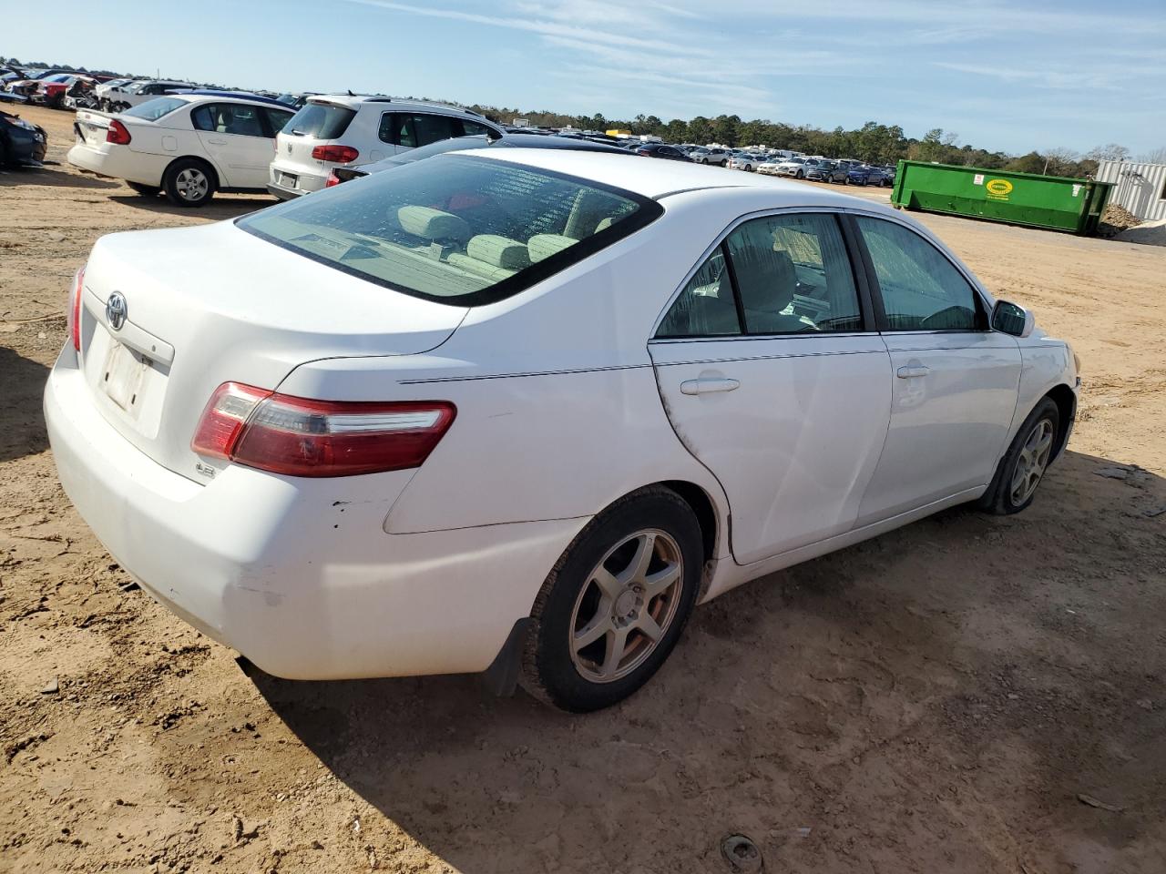 Photo 2 VIN: 4T1BE46K49U920144 - TOYOTA CAMRY 