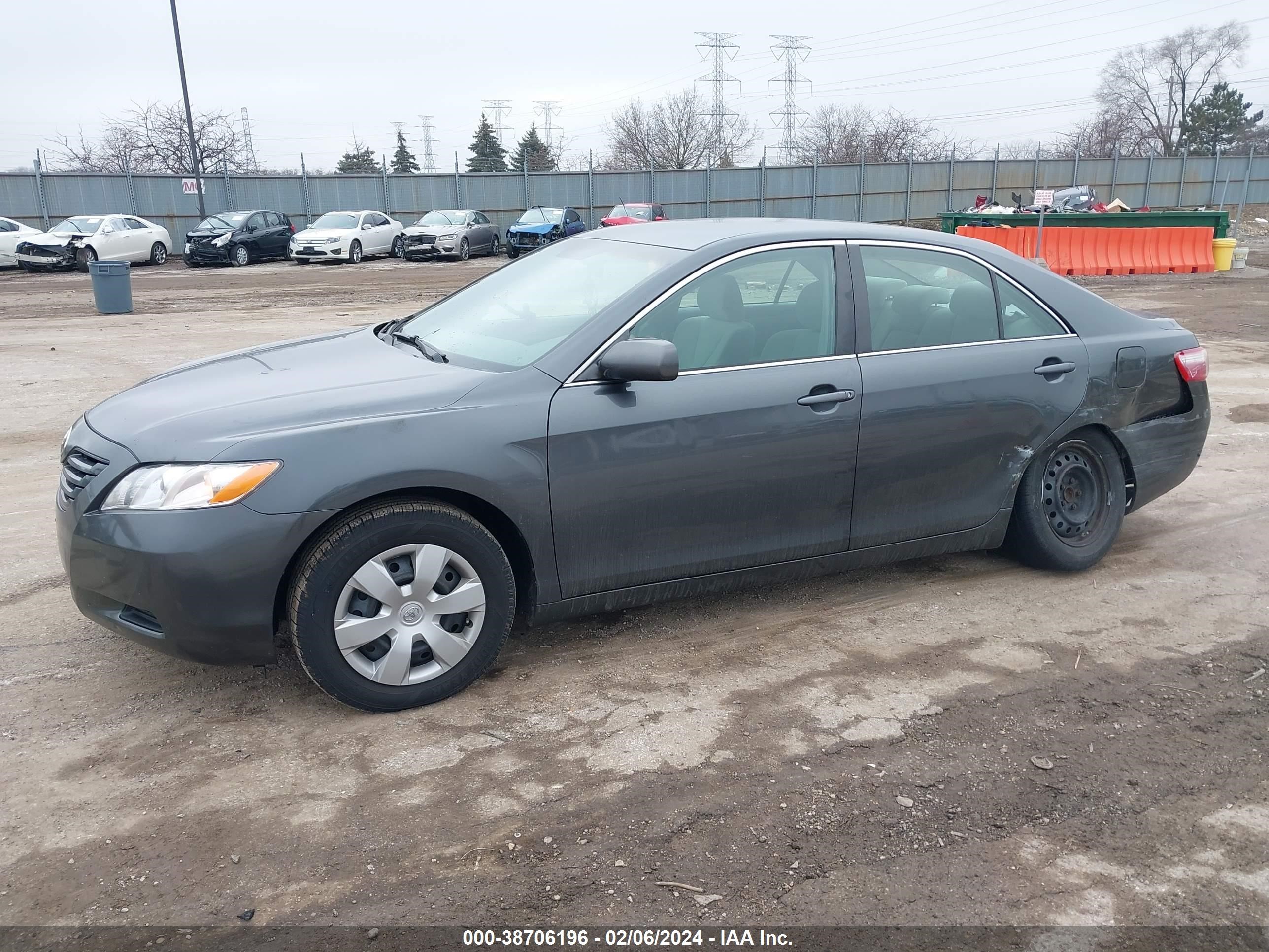 Photo 1 VIN: 4T1BE46K57U037540 - TOYOTA CAMRY 