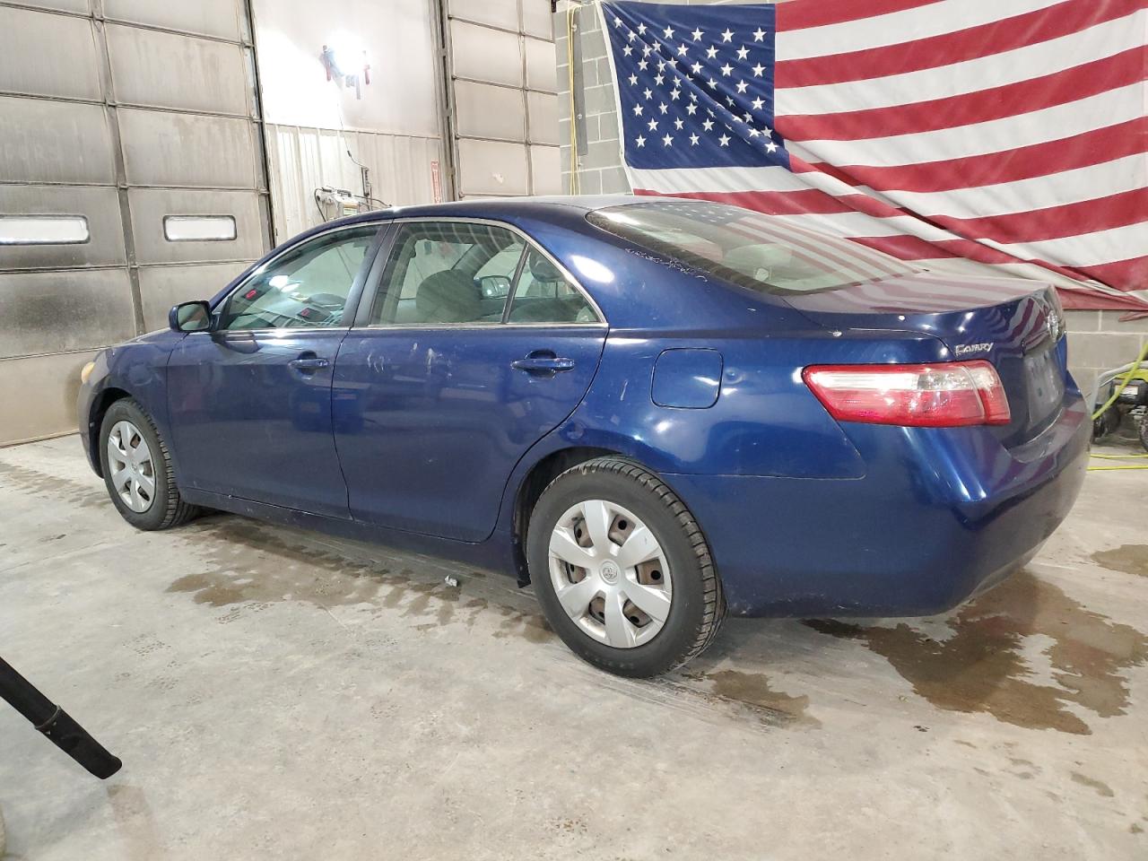 Photo 1 VIN: 4T1BE46K57U046867 - TOYOTA CAMRY 