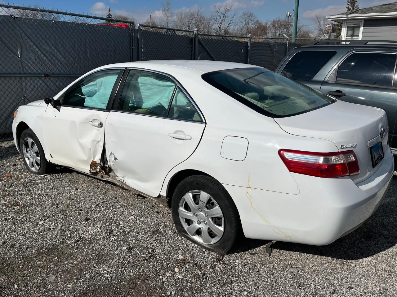 Photo 2 VIN: 4T1BE46K57U091680 - TOYOTA CAMRY 