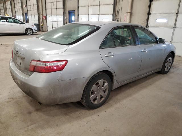 Photo 2 VIN: 4T1BE46K57U147312 - TOYOTA CAMRY 