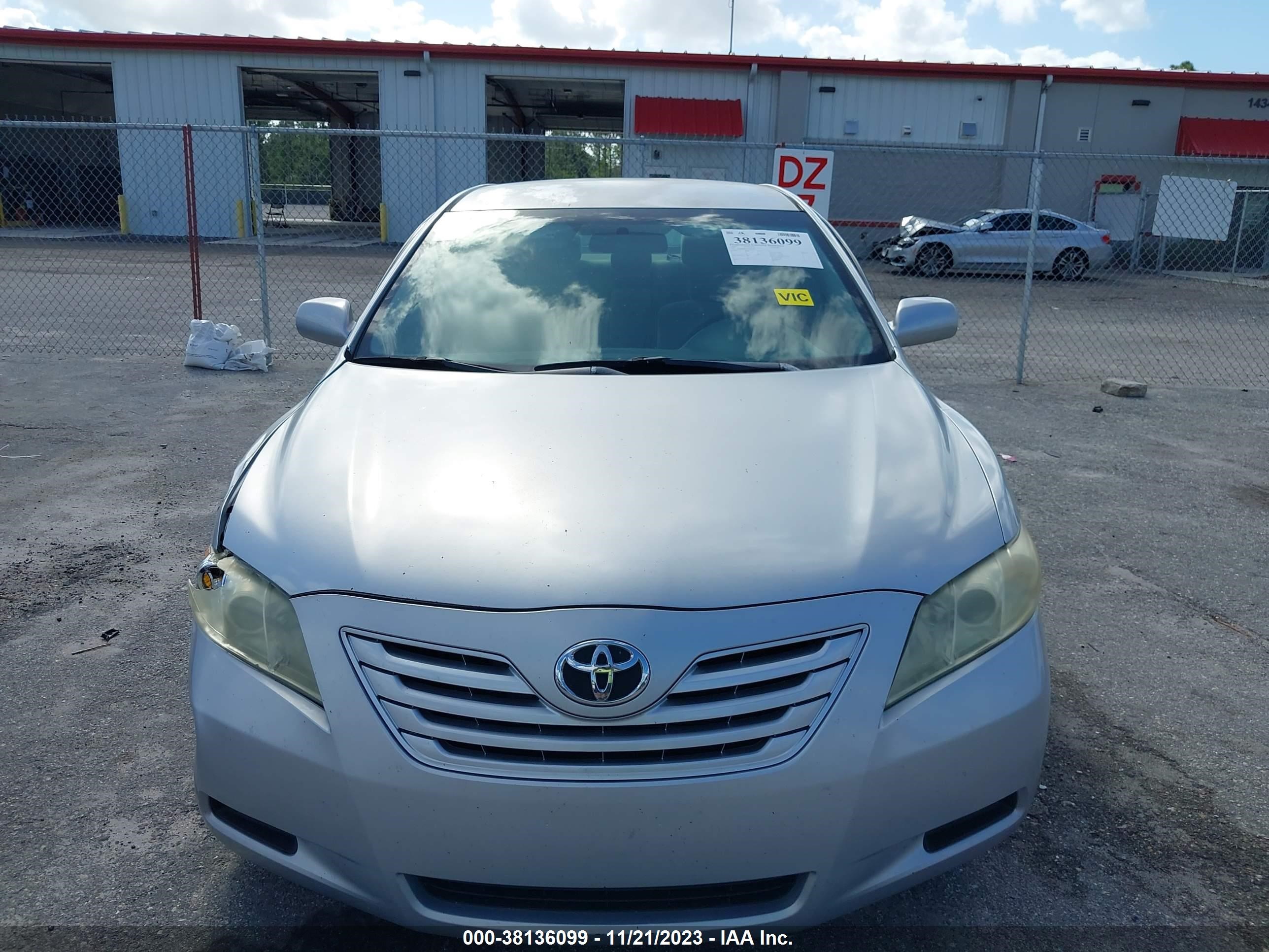 Photo 11 VIN: 4T1BE46K57U569970 - TOYOTA CAMRY 