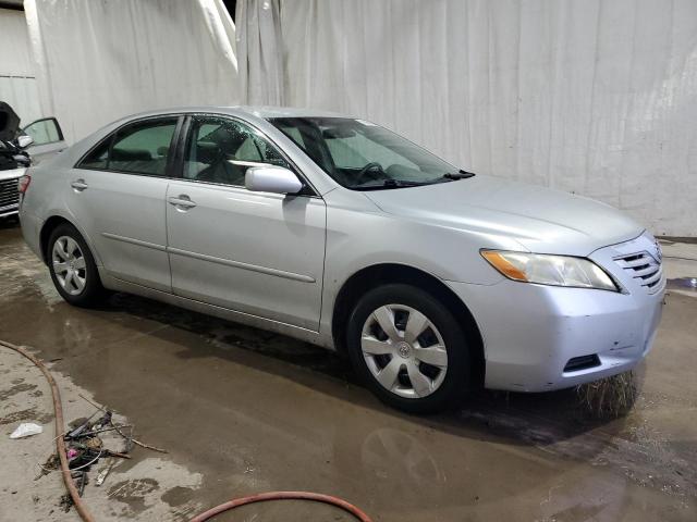 Photo 3 VIN: 4T1BE46K57U610923 - TOYOTA CAMRY 