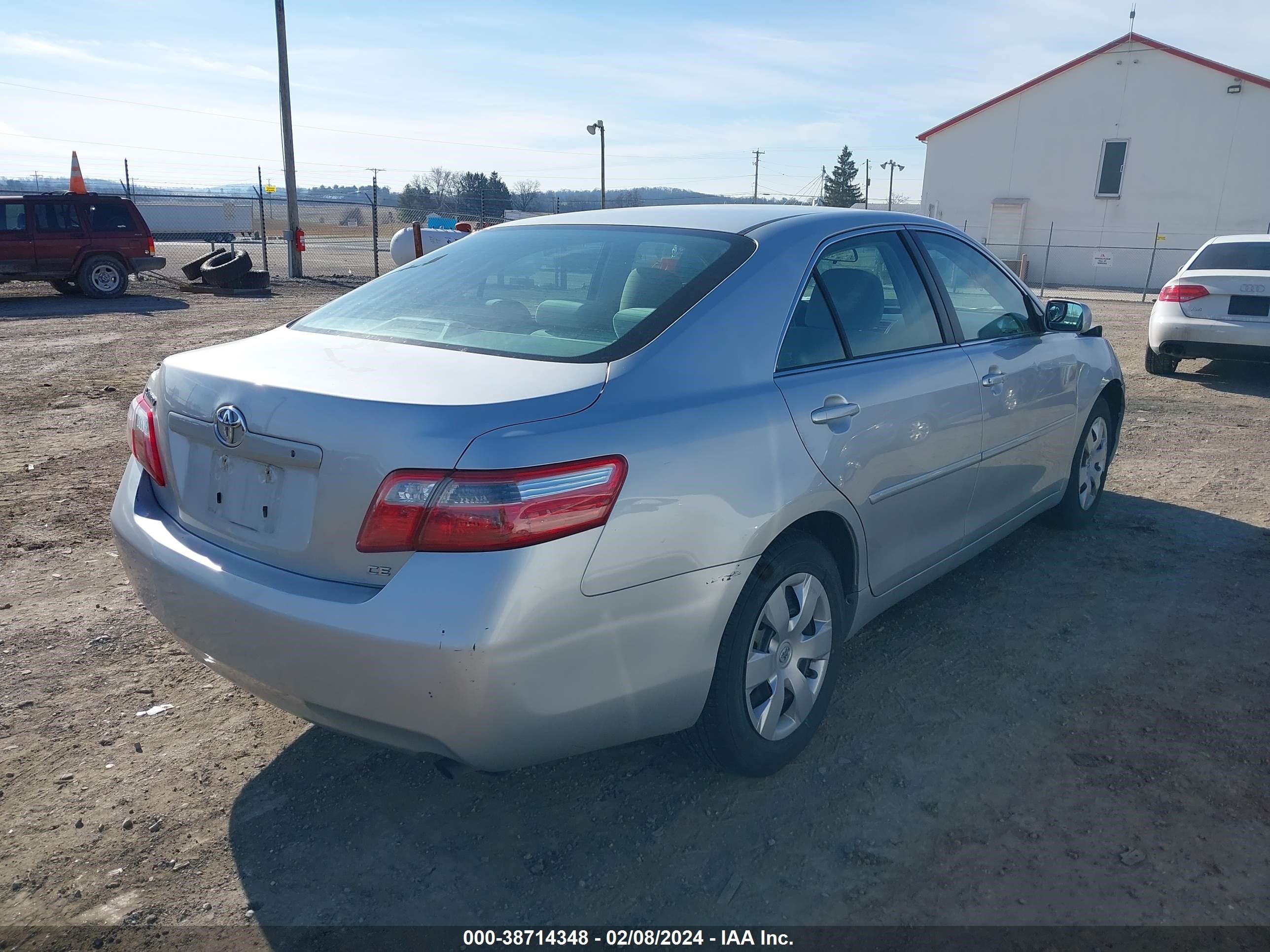 Photo 3 VIN: 4T1BE46K57U684522 - TOYOTA CAMRY 