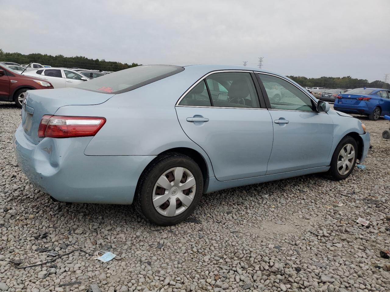 Photo 2 VIN: 4T1BE46K58U733011 - TOYOTA CAMRY 