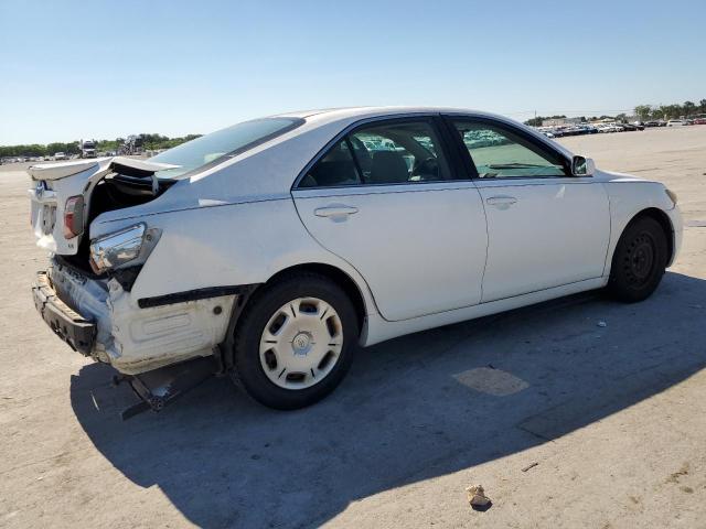 Photo 2 VIN: 4T1BE46K58U752142 - TOYOTA CAMRY CE 