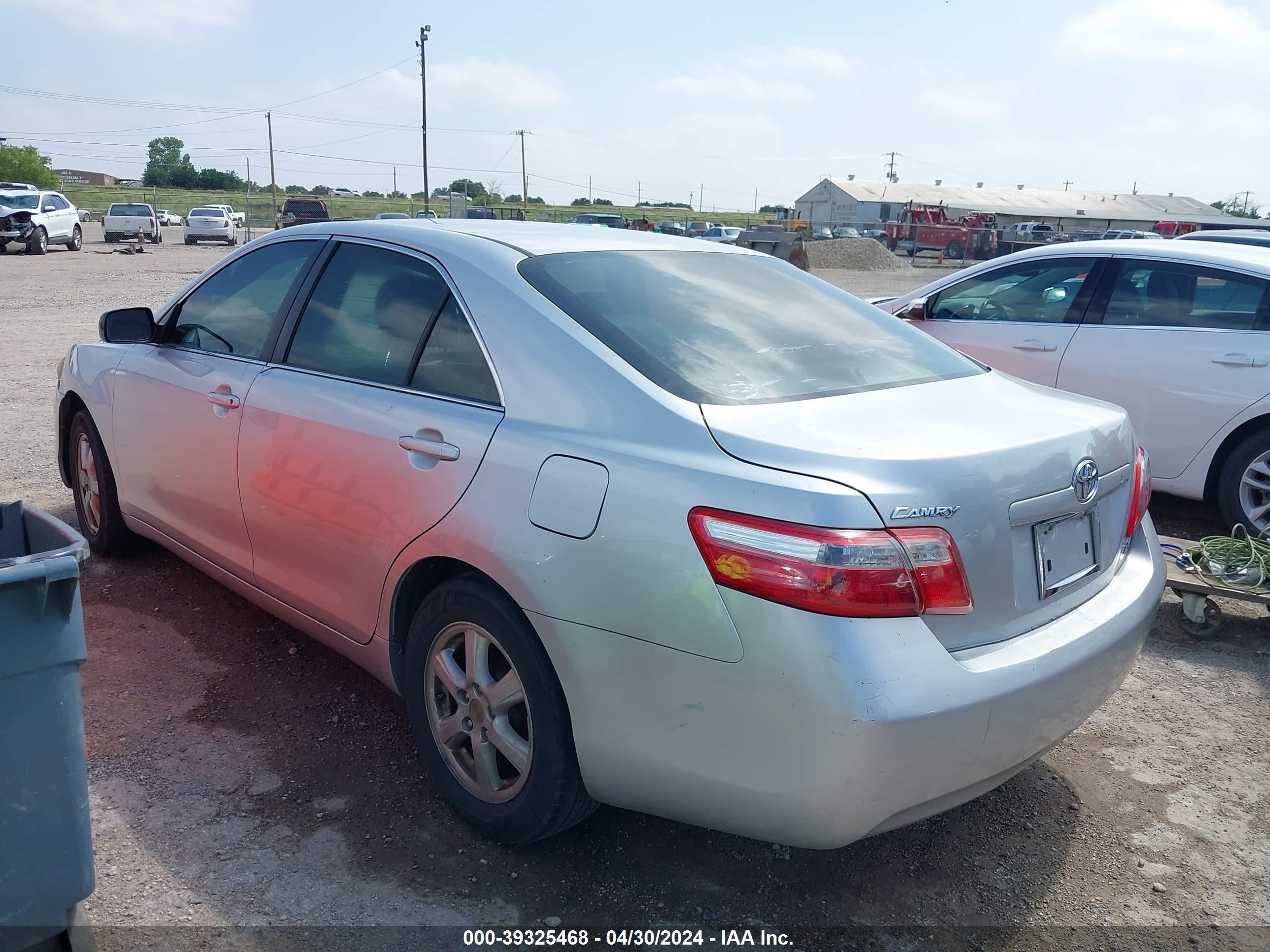 Photo 2 VIN: 4T1BE46K59U278386 - TOYOTA CAMRY 