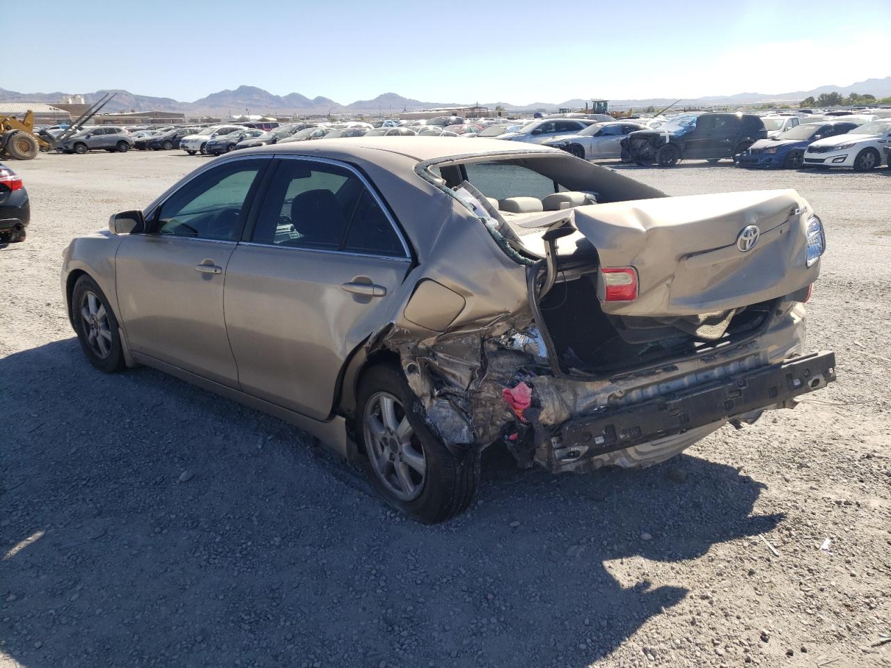 Photo 1 VIN: 4T1BE46K59U351904 - TOYOTA CAMRY 