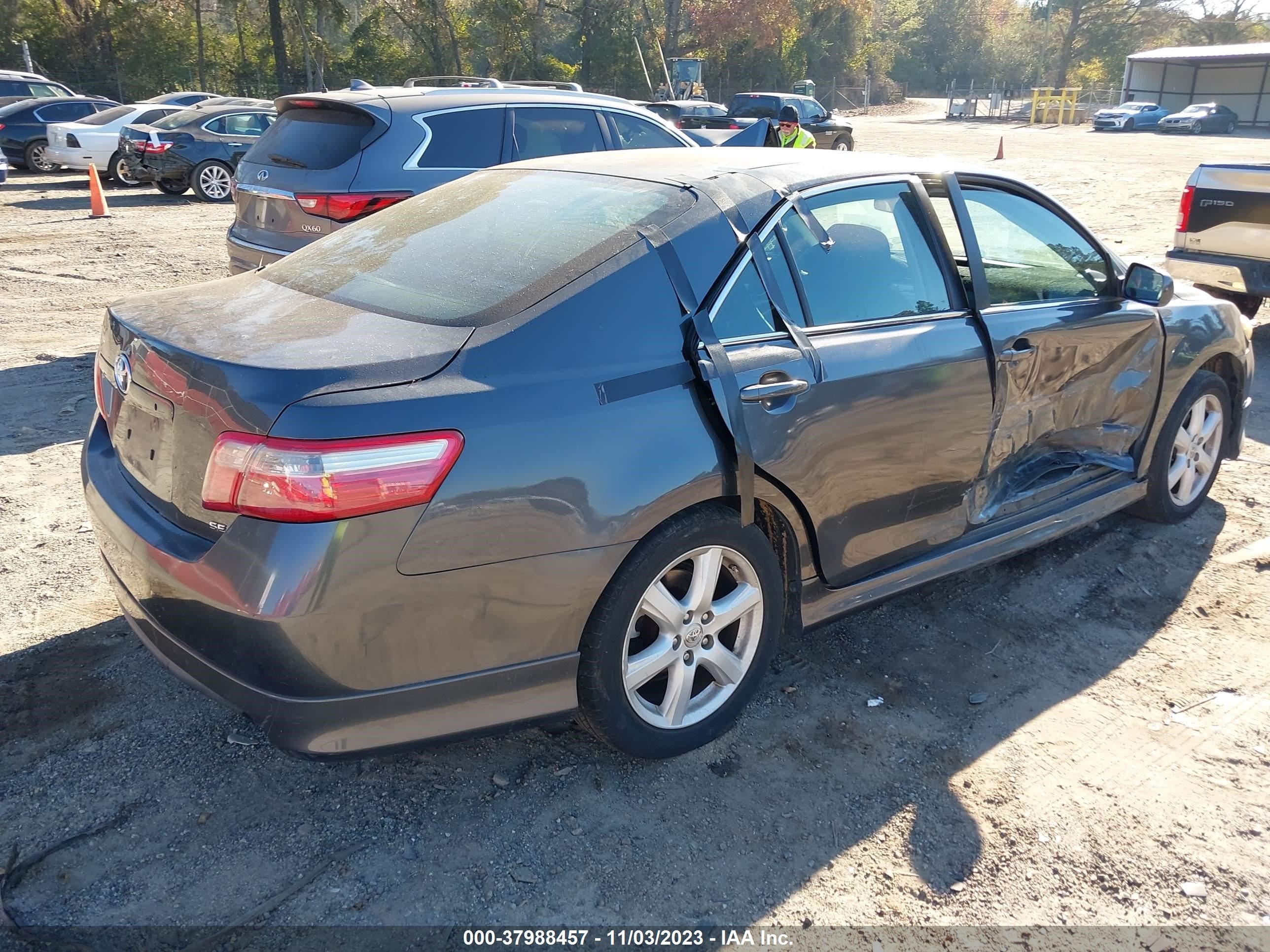 Photo 3 VIN: 4T1BE46K59U390119 - TOYOTA CAMRY 