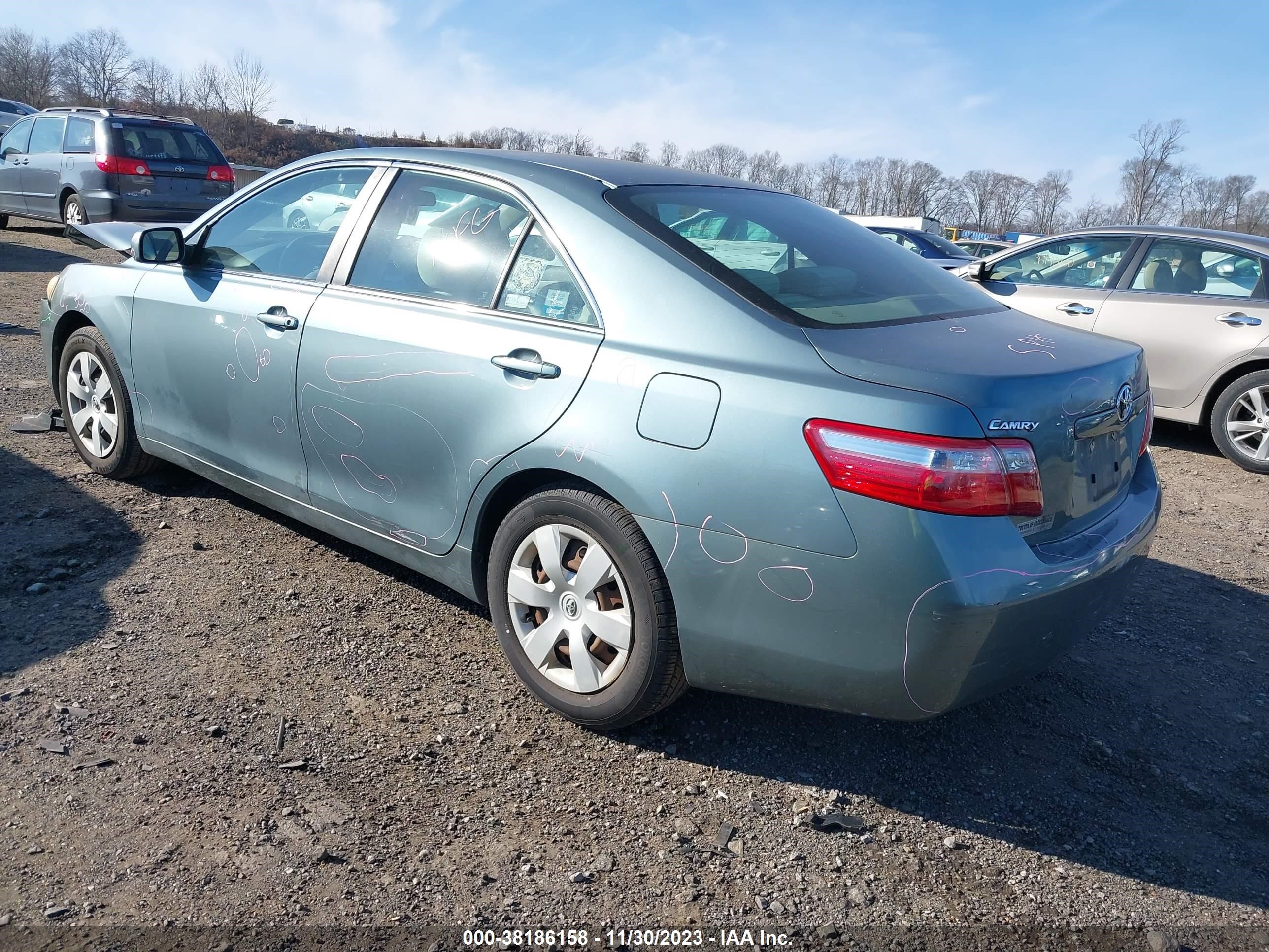 Photo 2 VIN: 4T1BE46K59U801874 - TOYOTA CAMRY 