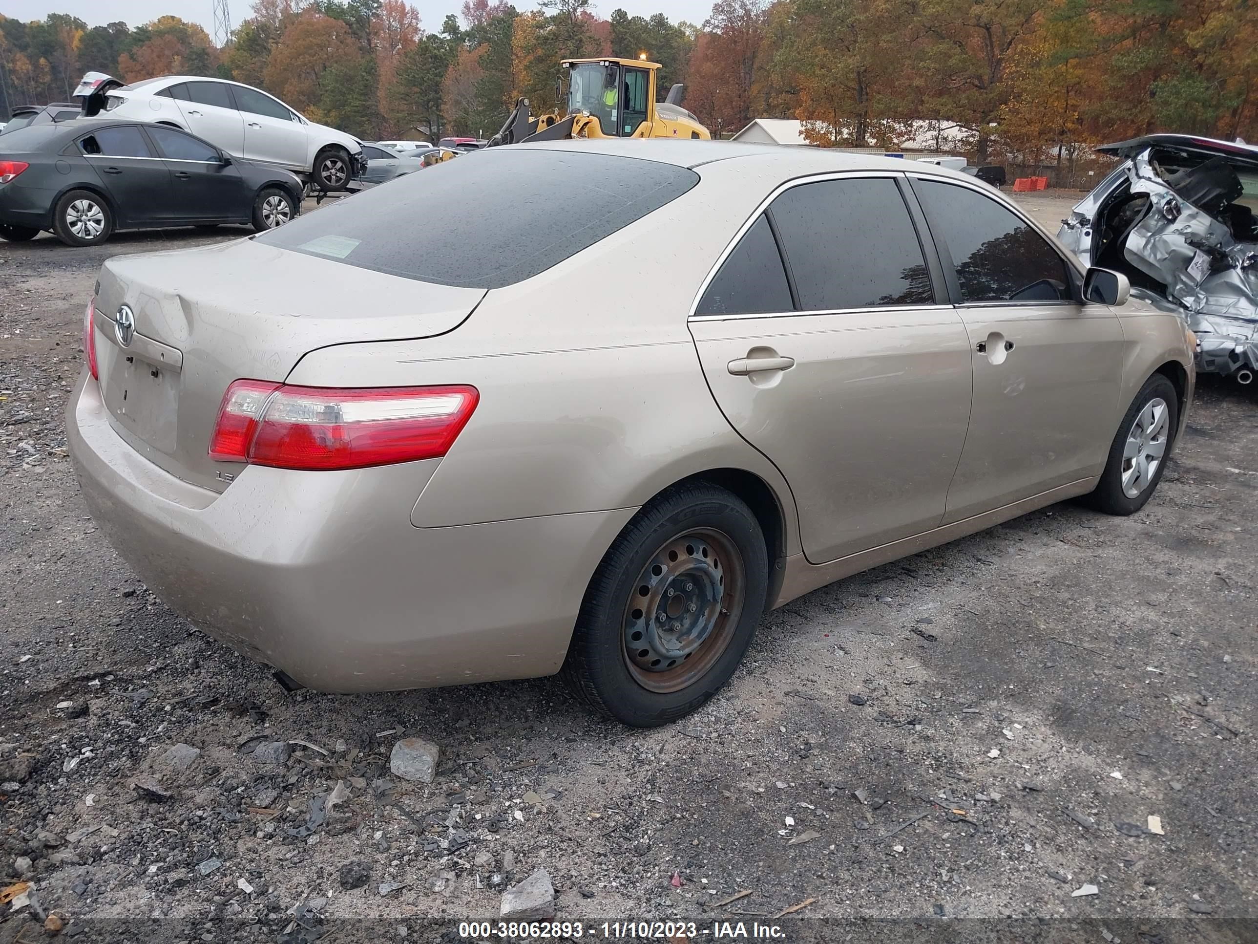 Photo 3 VIN: 4T1BE46K59U873612 - TOYOTA CAMRY 