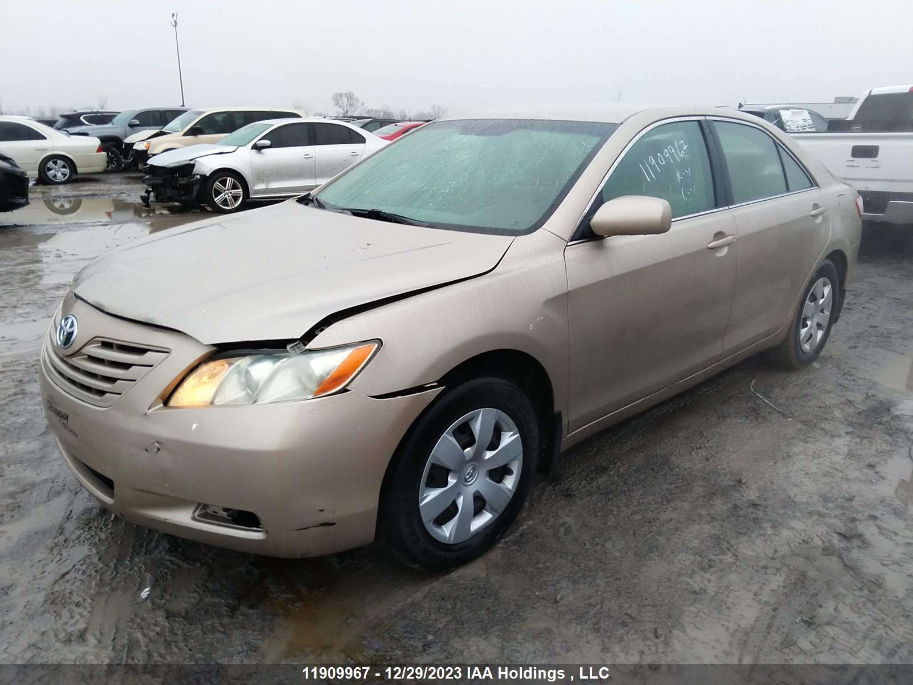 Photo 1 VIN: 4T1BE46K67U054024 - TOYOTA CAMRY 