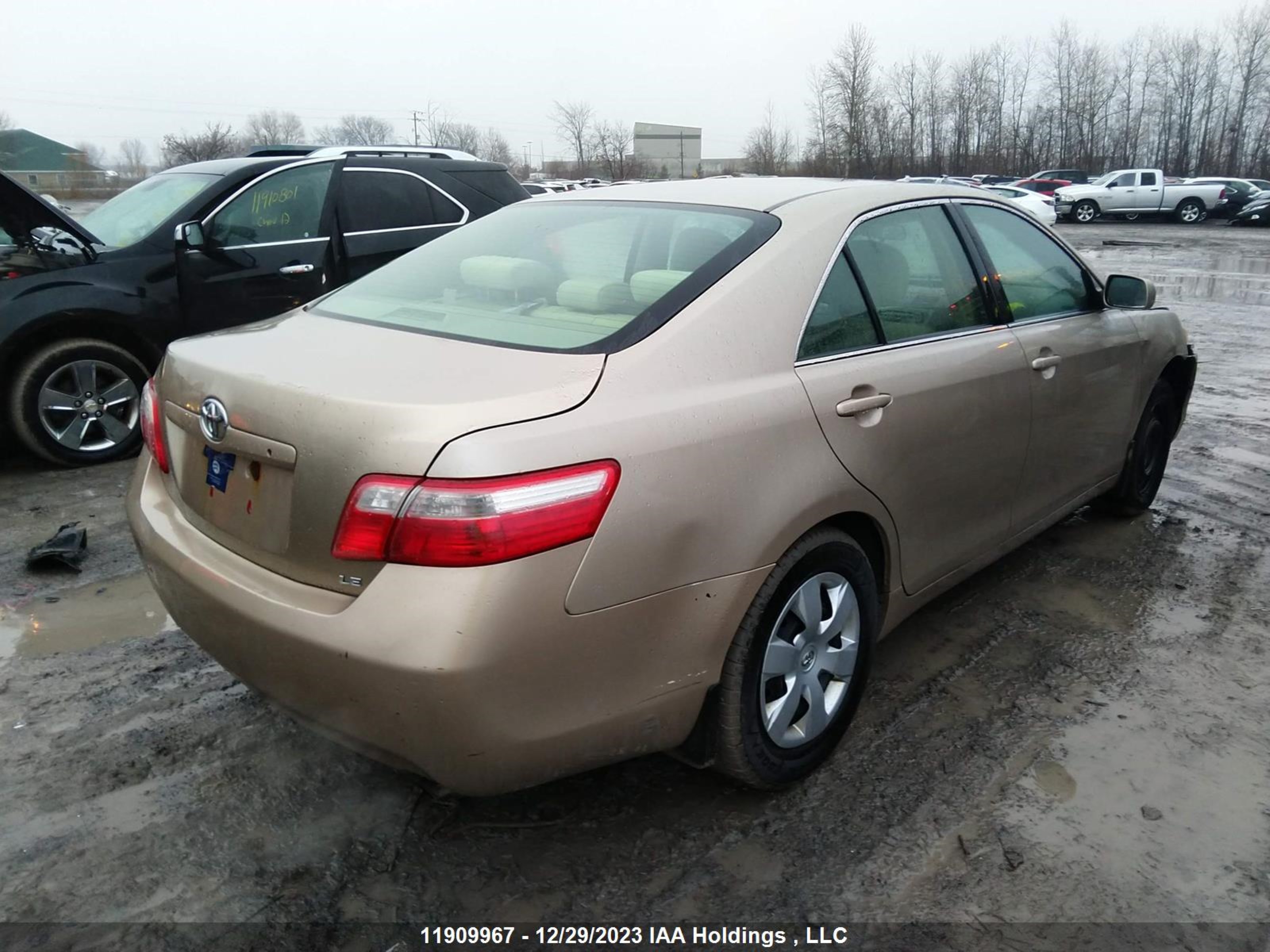 Photo 3 VIN: 4T1BE46K67U054024 - TOYOTA CAMRY 