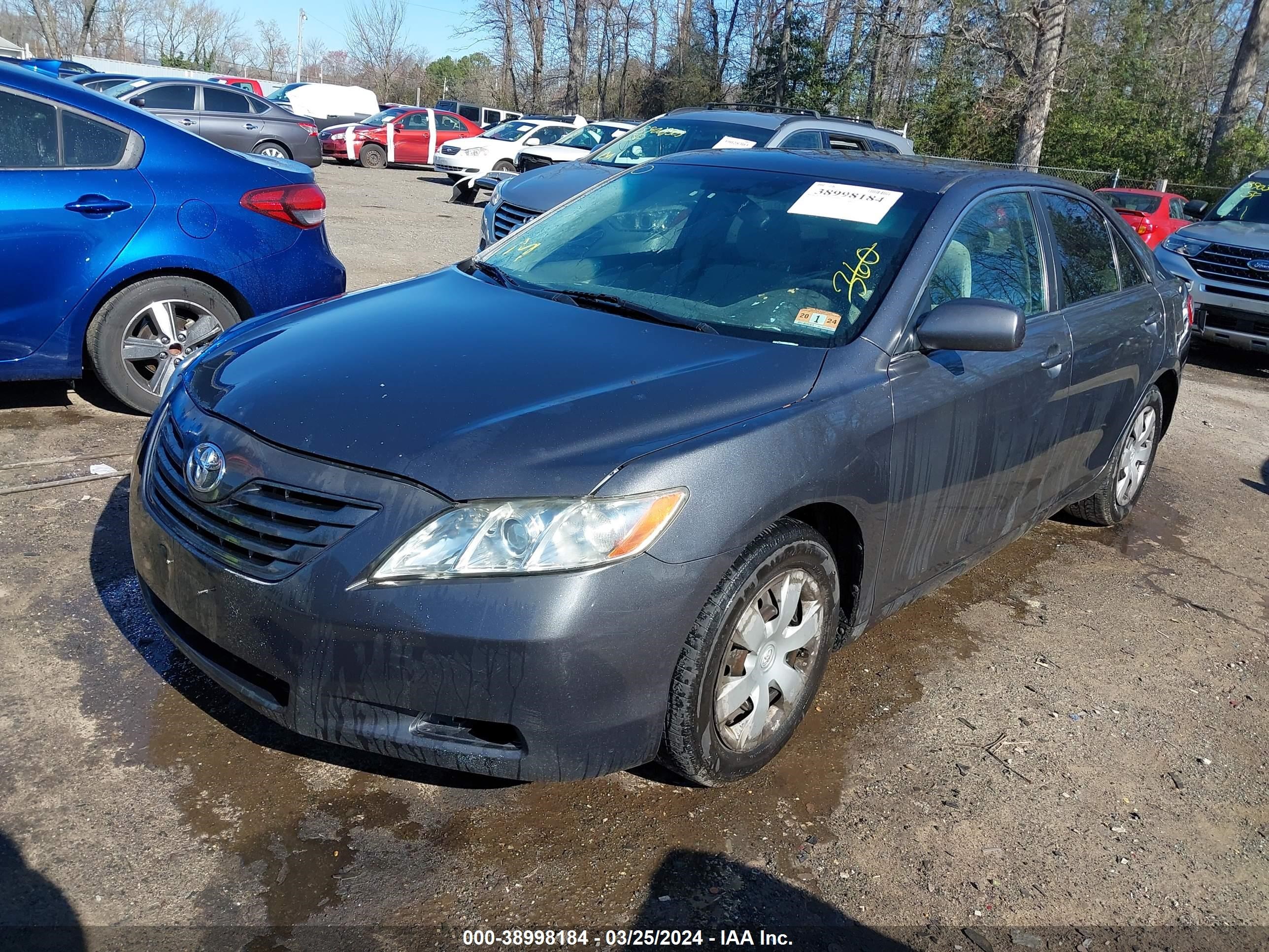 Photo 1 VIN: 4T1BE46K67U107854 - TOYOTA CAMRY 