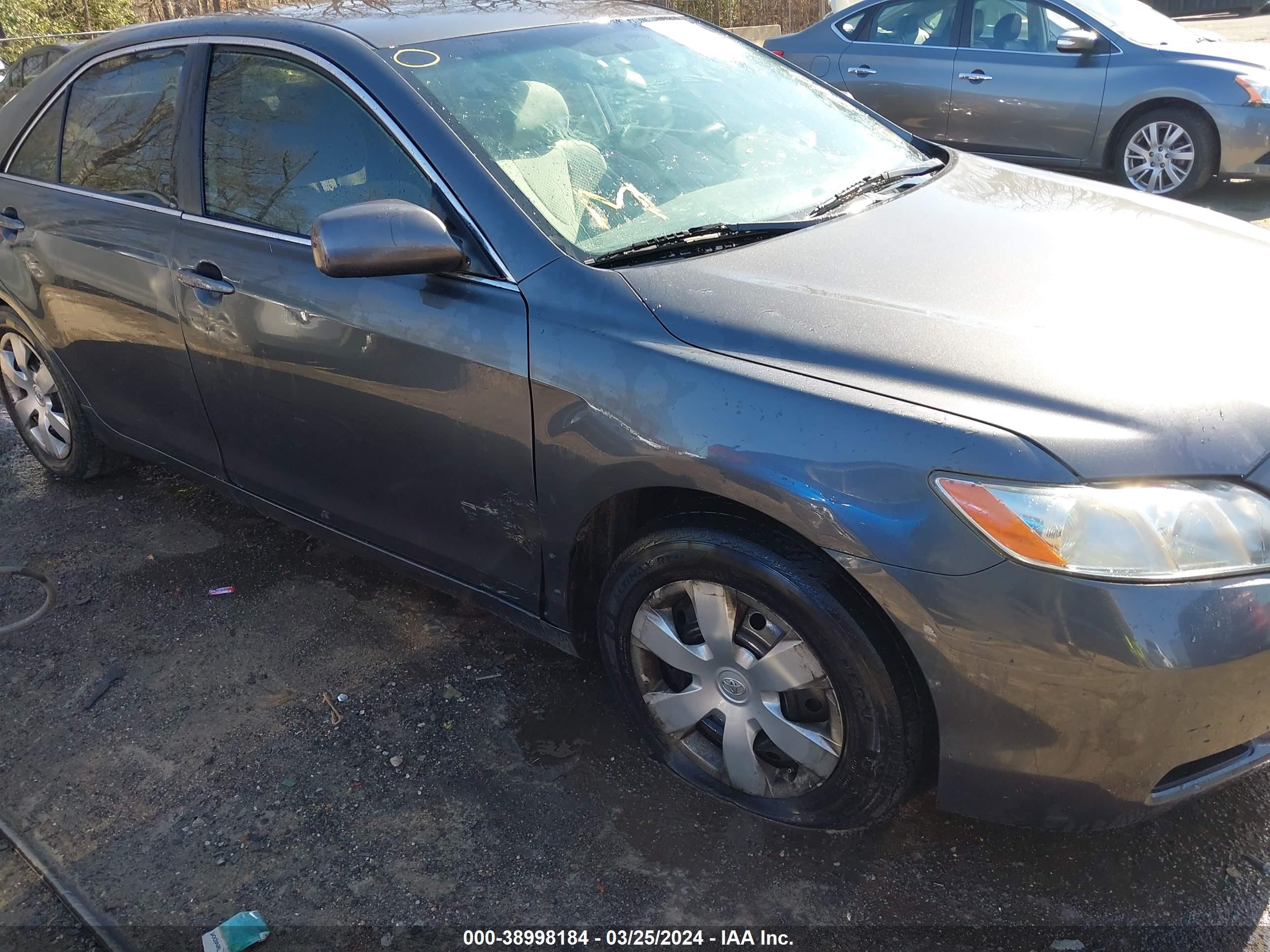 Photo 5 VIN: 4T1BE46K67U107854 - TOYOTA CAMRY 