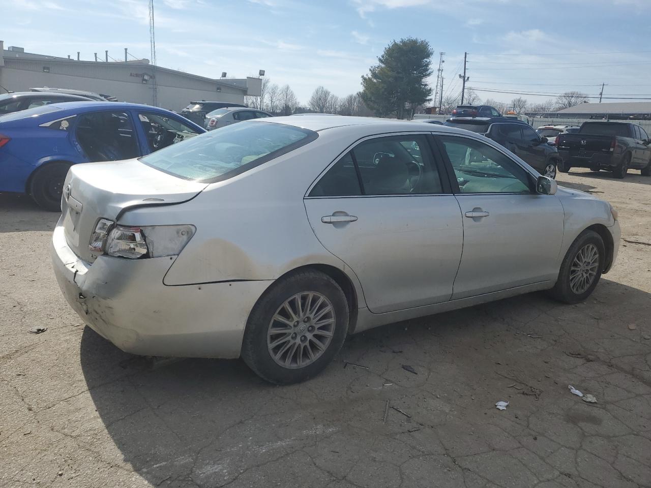 Photo 2 VIN: 4T1BE46K67U539473 - TOYOTA CAMRY 