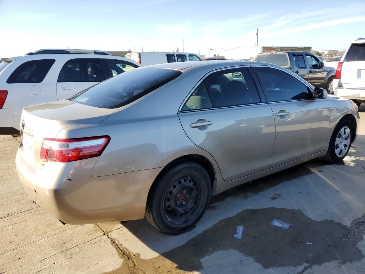 Photo 2 VIN: 4T1BE46K67U606105 - TOYOTA CAMRY 