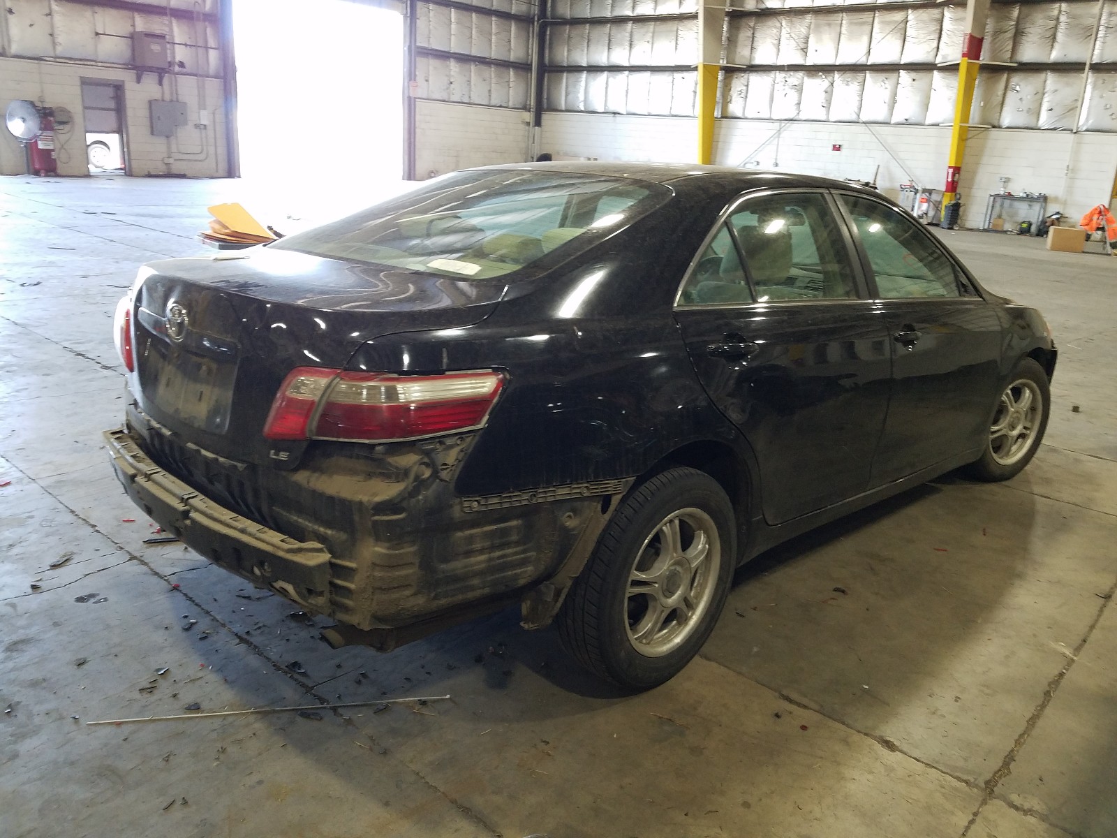 Photo 3 VIN: 4T1BE46K67U710819 - TOYOTA CAMRY CE 