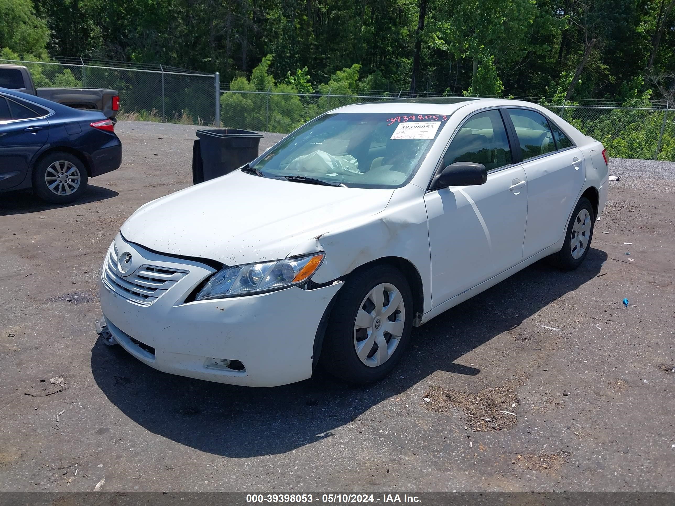 Photo 1 VIN: 4T1BE46K67U715504 - TOYOTA CAMRY 