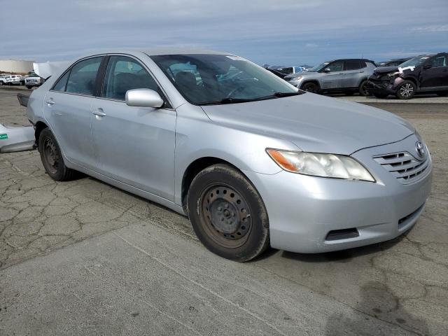 Photo 3 VIN: 4T1BE46K68U220575 - TOYOTA CAMRY 