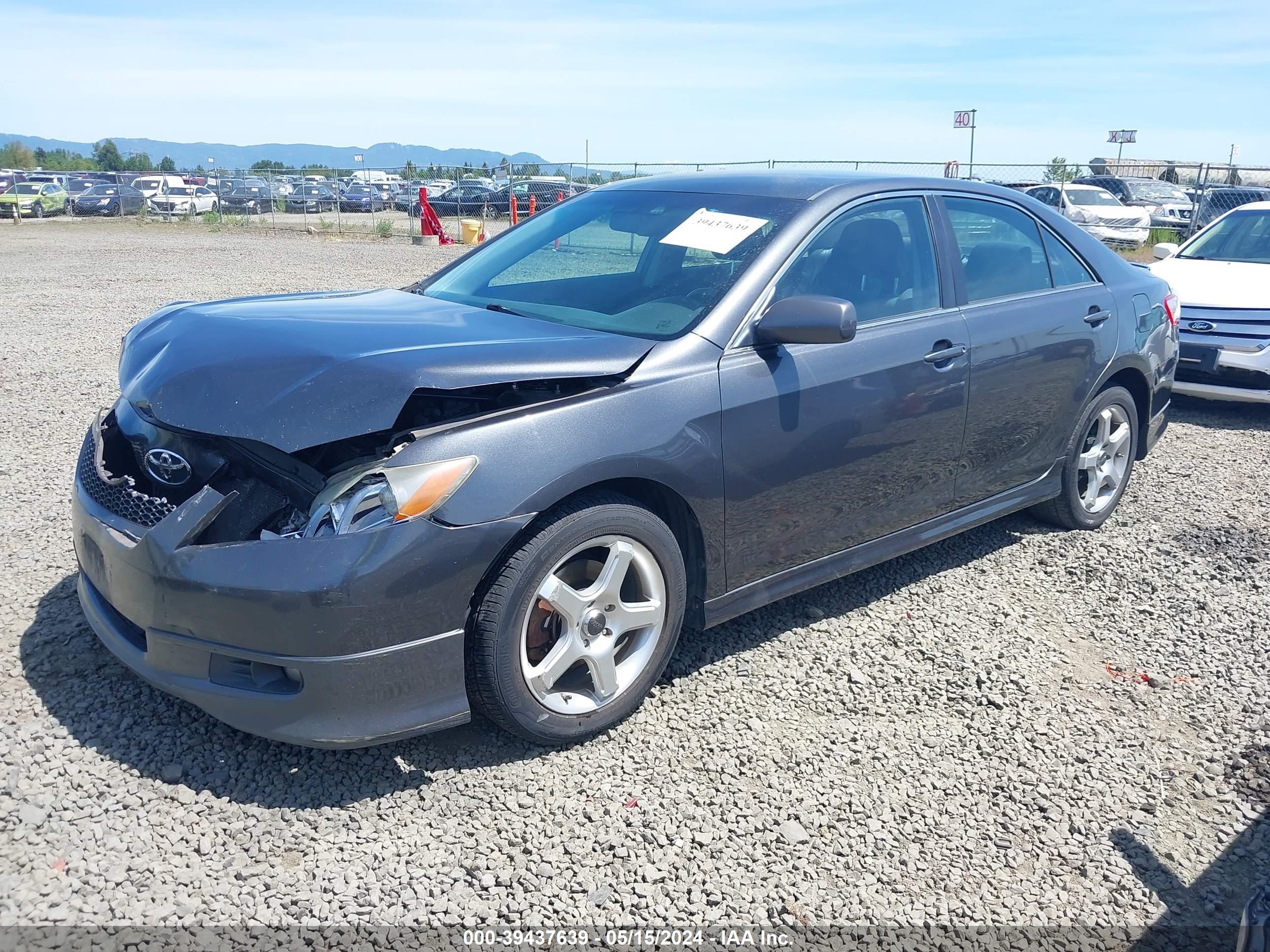 Photo 1 VIN: 4T1BE46K68U228983 - TOYOTA CAMRY 