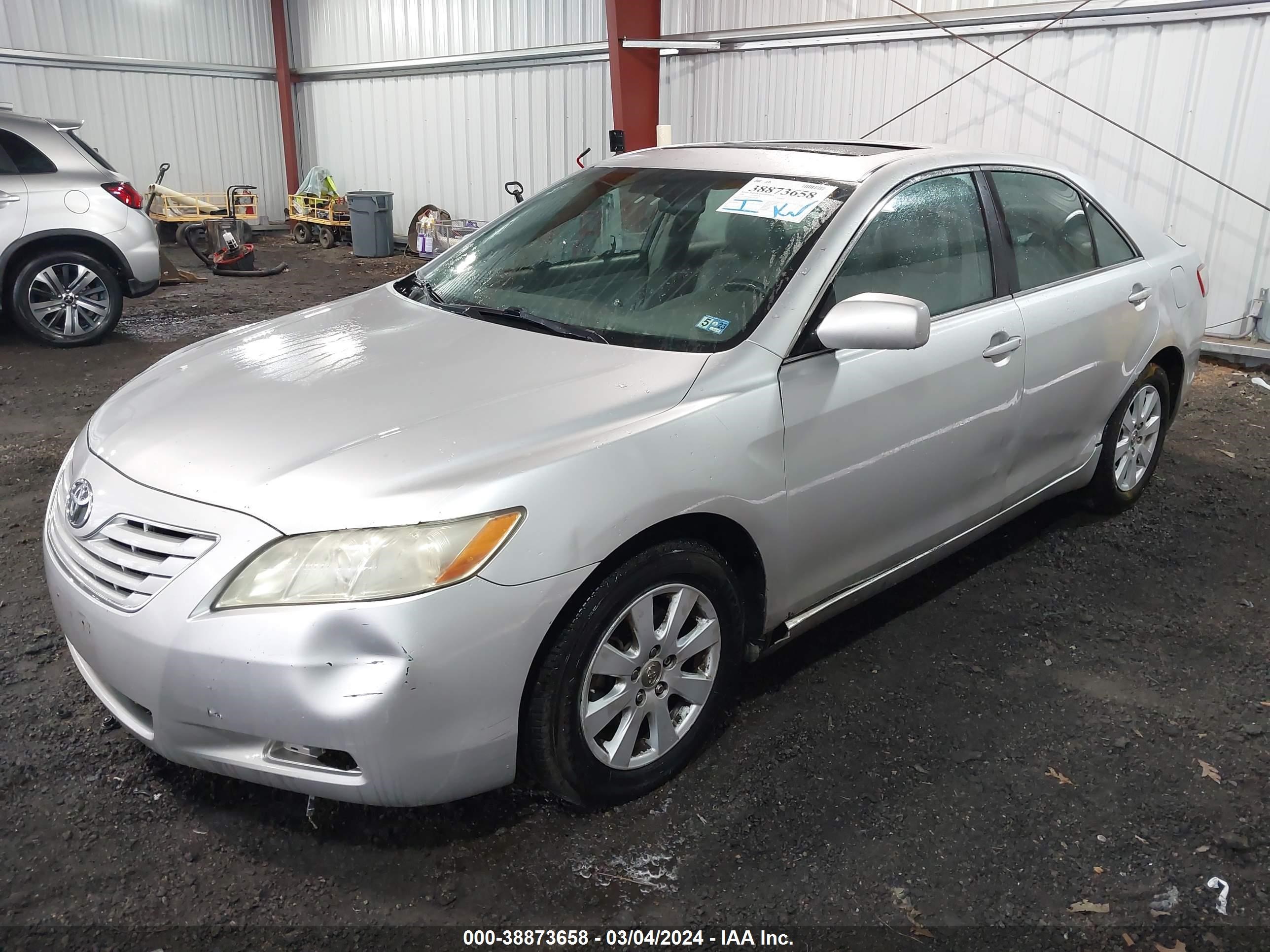 Photo 1 VIN: 4T1BE46K68U244388 - TOYOTA CAMRY 