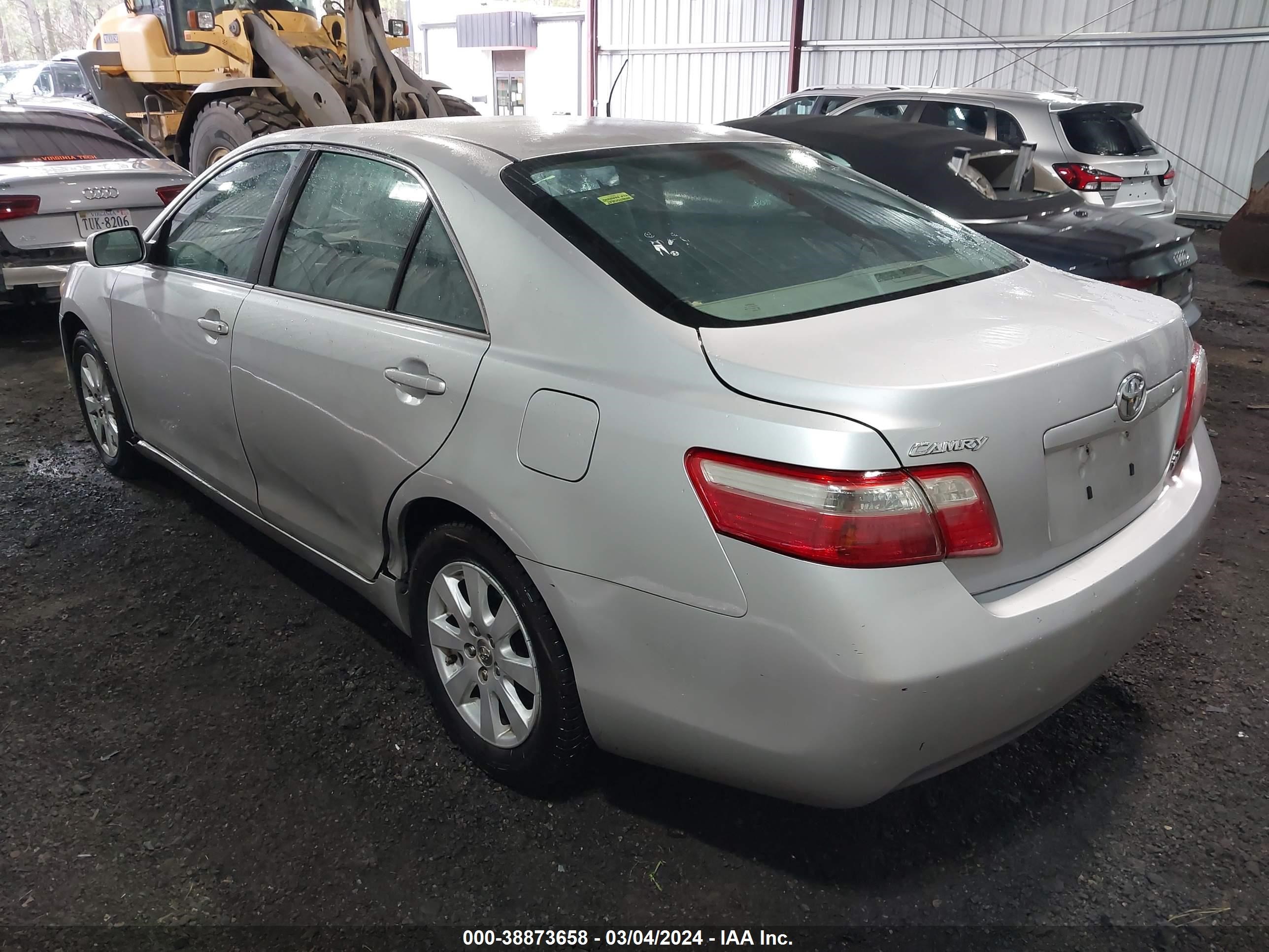 Photo 2 VIN: 4T1BE46K68U244388 - TOYOTA CAMRY 